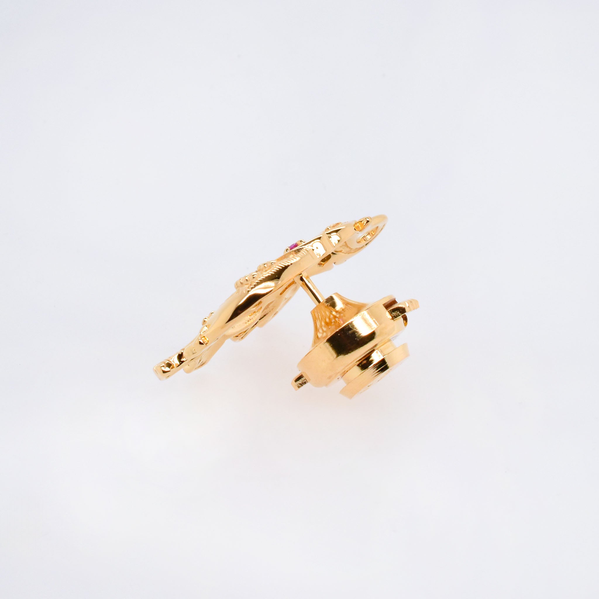 ルビー シルバーブローチ(ゾウモチーフ/7月誕生石)《25N02906》