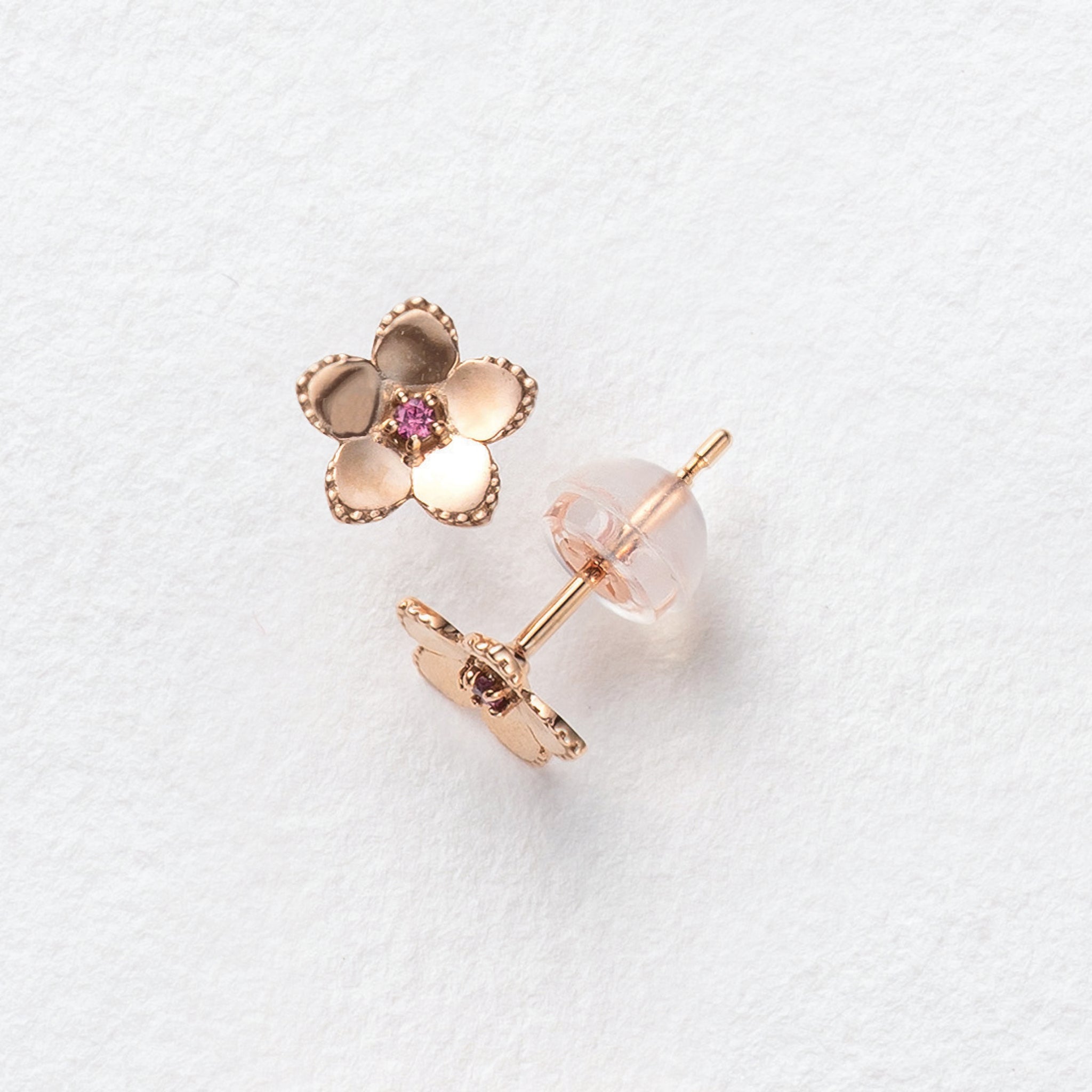 ピンクトルマリン K10ピアス(フラワーモチーフ/10月誕生石)《25N02912》