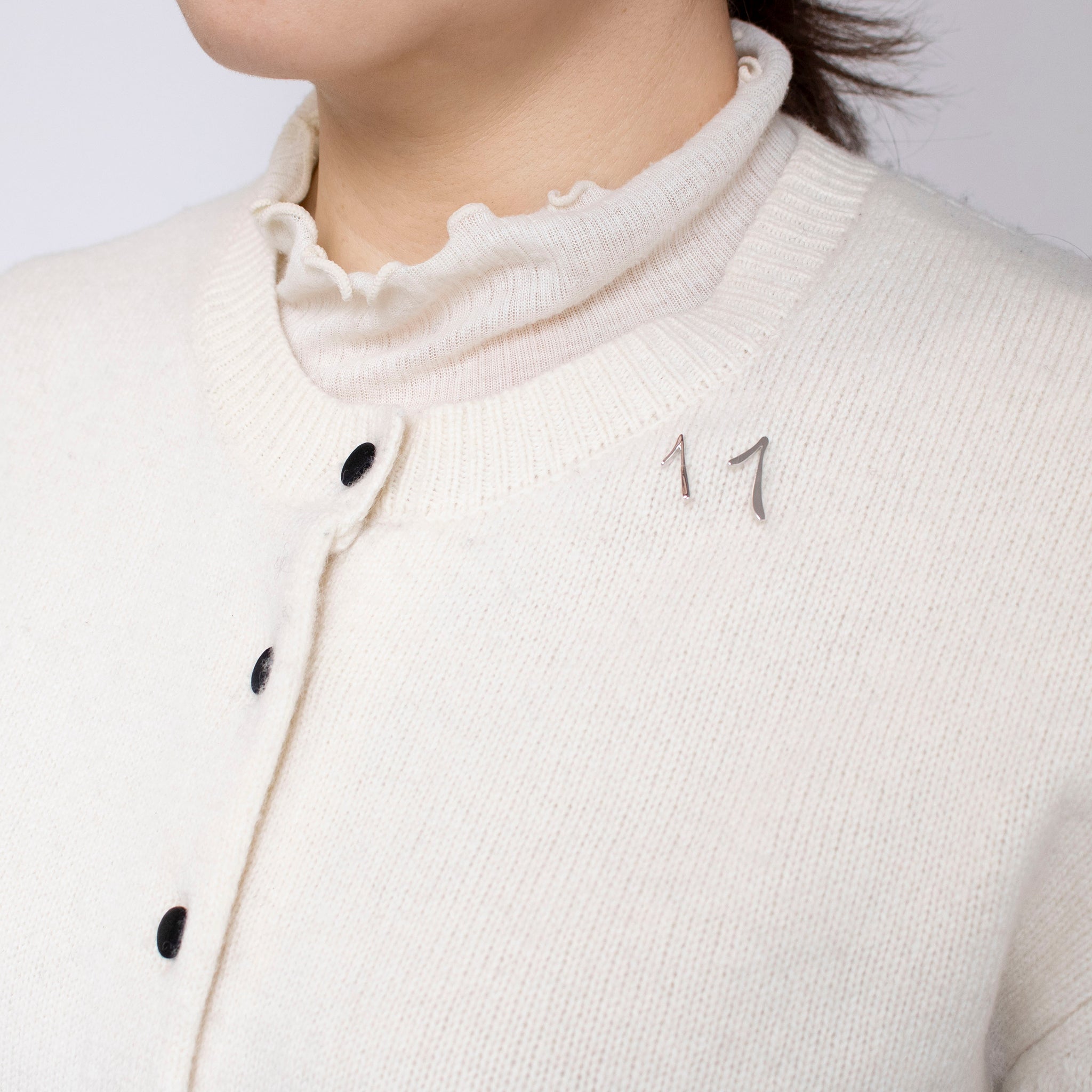 シルバーブローチ(7/数字モチーフ)《25N03606-7》