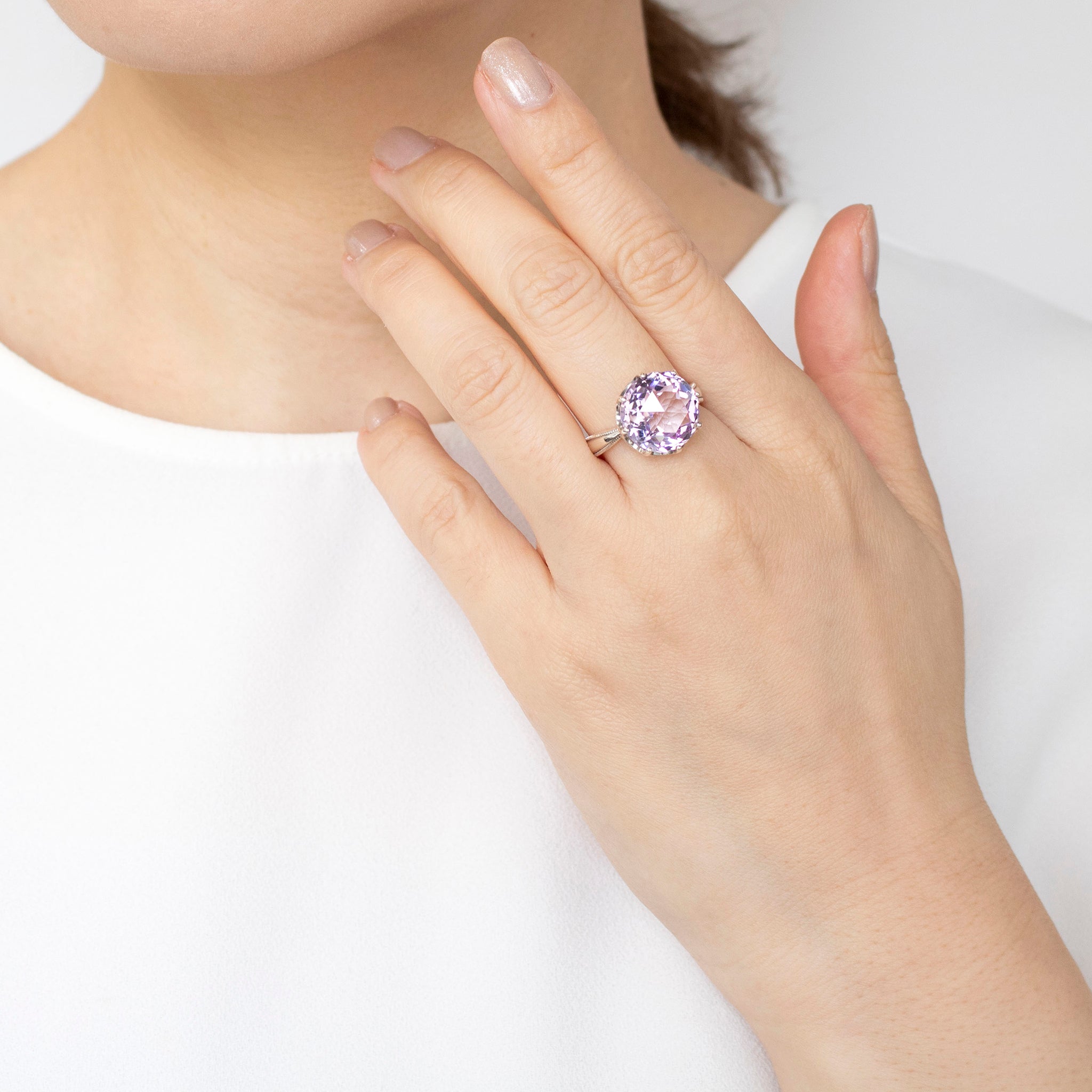 アメシスト シルバーリング(6.0カラット/ローズカット/2月誕生石)《25T10101》