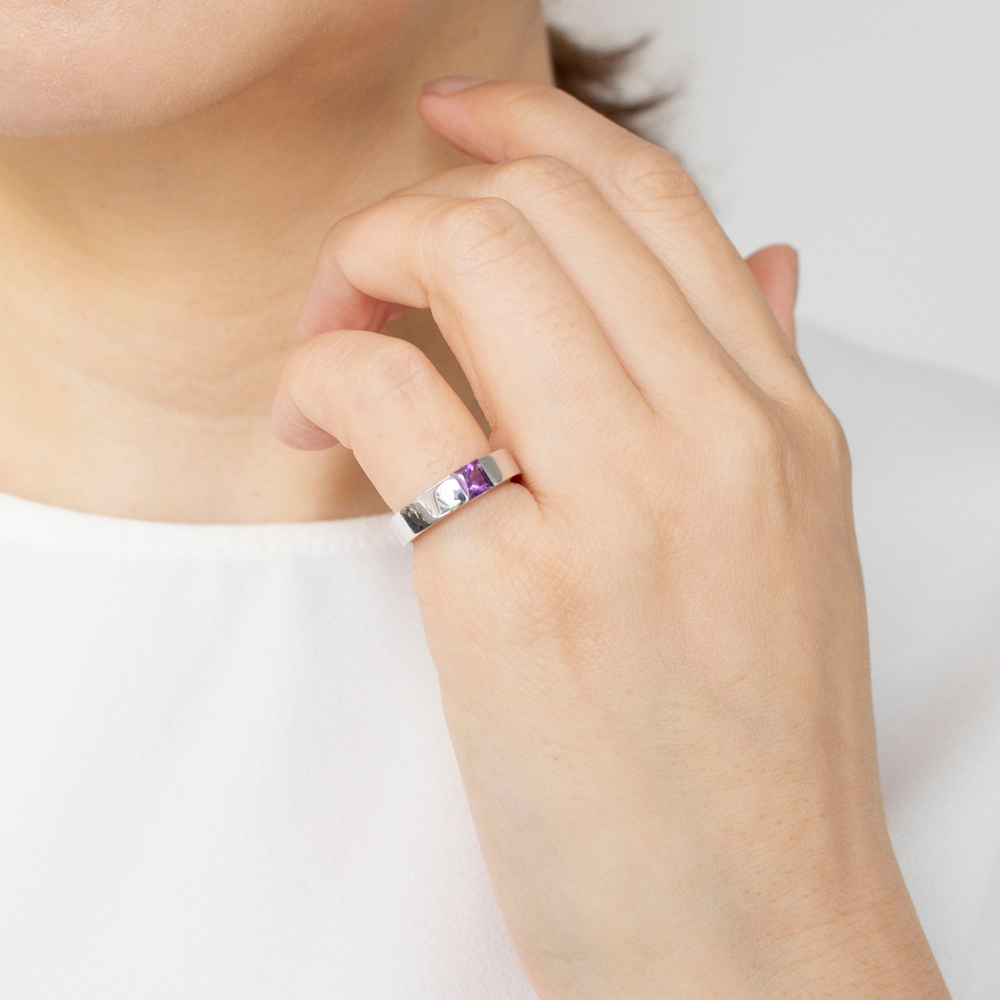 アメシスト K18リング(ピンキー/2月誕生石)《25T10106》