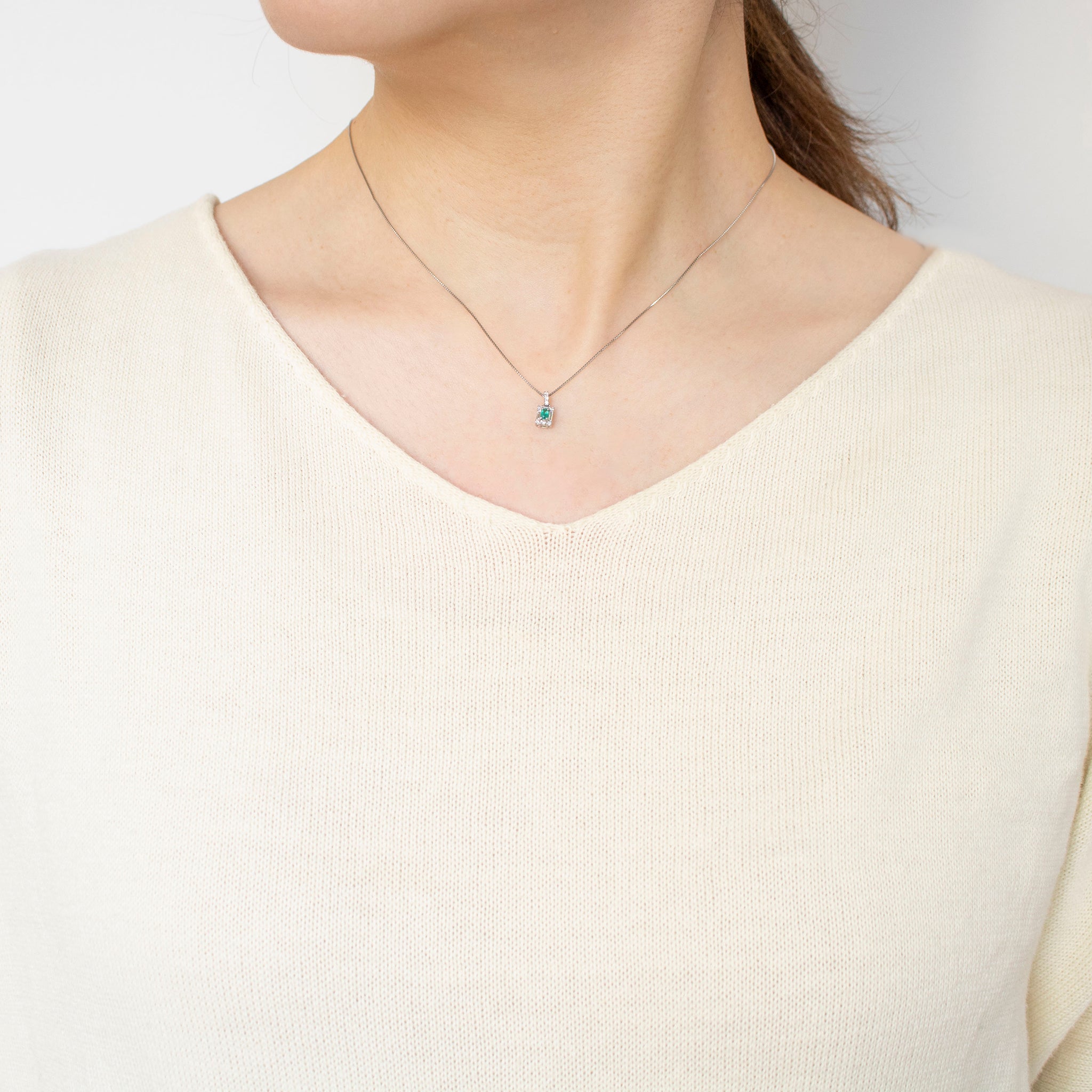 【限定1点】グリーンアウイナイト/ダイヤモンド プラチナネックレス(鑑別書付き)《25T10119》