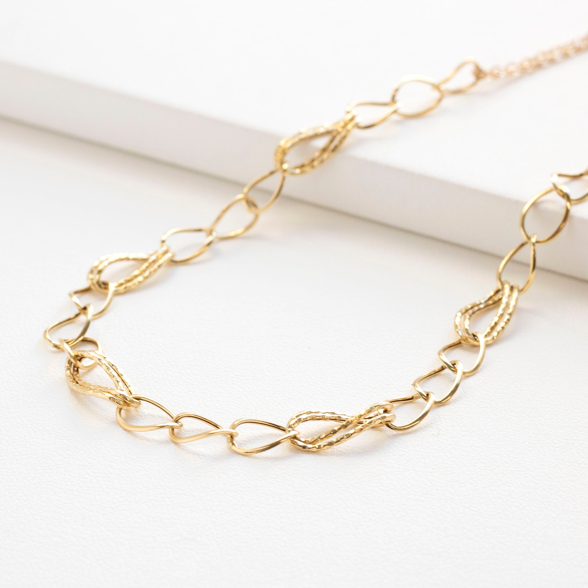 K18ネックレス(イタリア製)《25T10127》