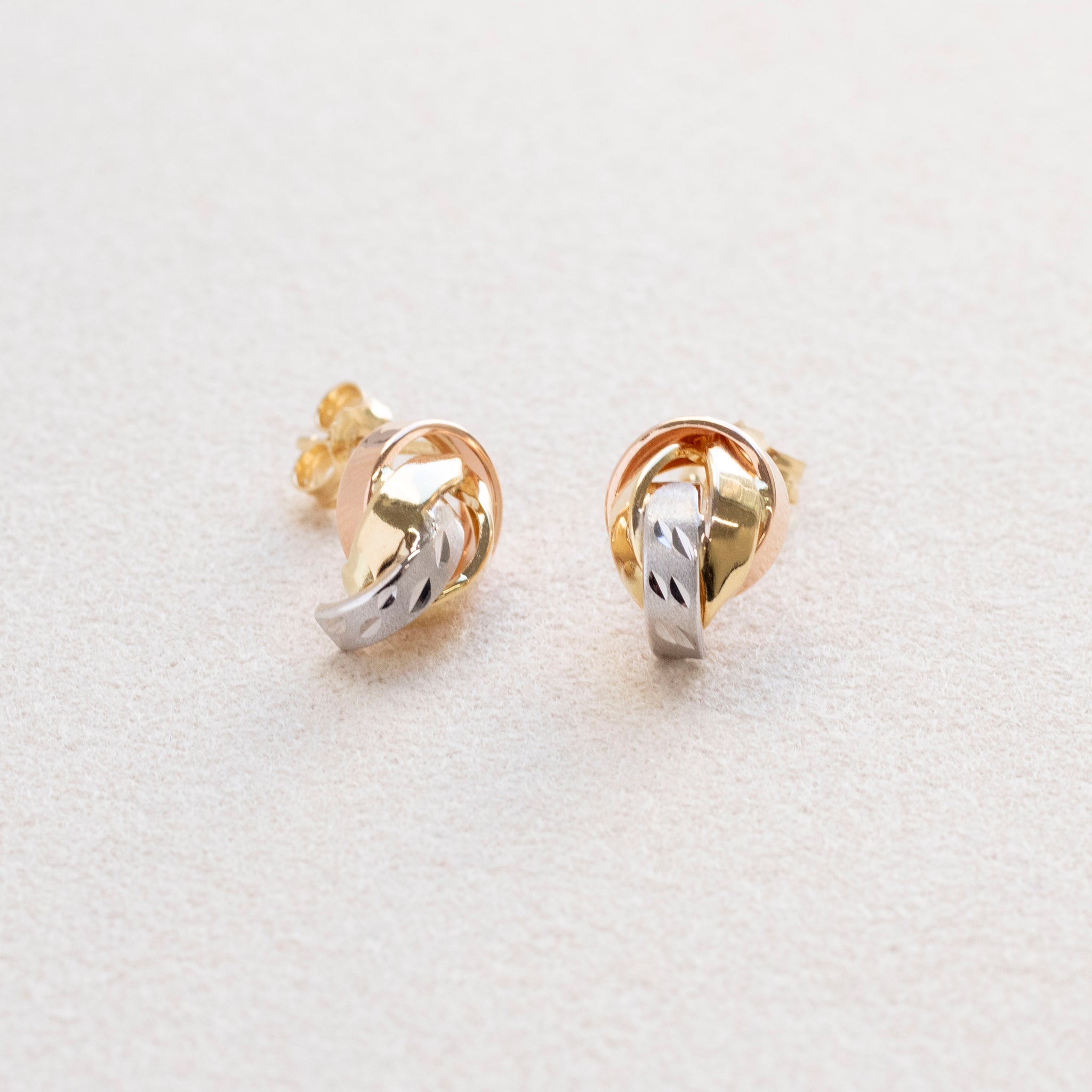 K18ピアス(スリーカラー/イタリア製)《25T10128》