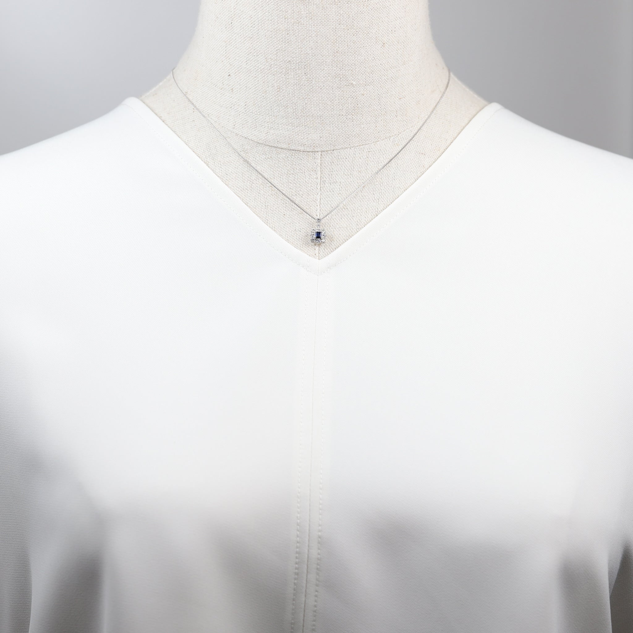 【限定1点】サファイア/ダイヤモンド プラチナネックレス(スクエアカット/9月誕生石)《25T10140》