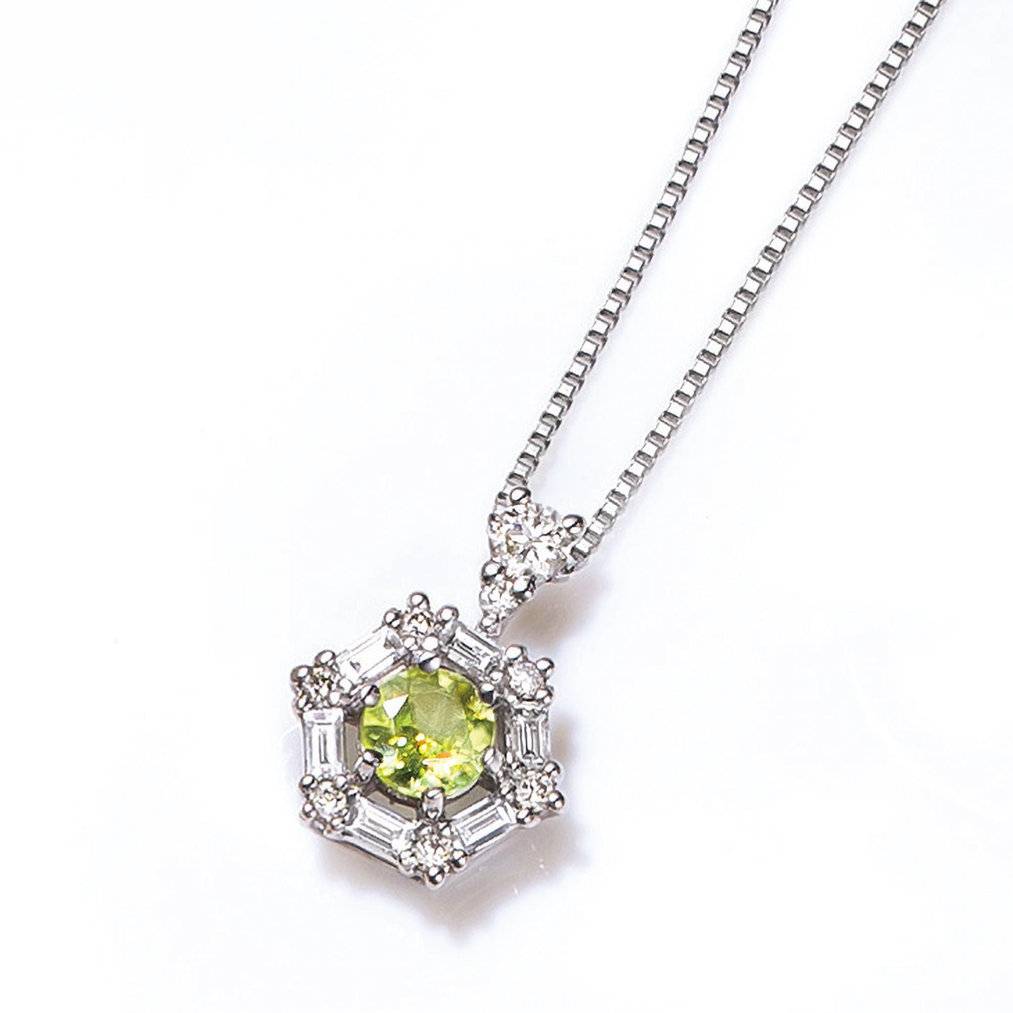 【限定1点】スフェーン/ダイヤモンド プラチナネックレス(8月誕生石)《25T10143》