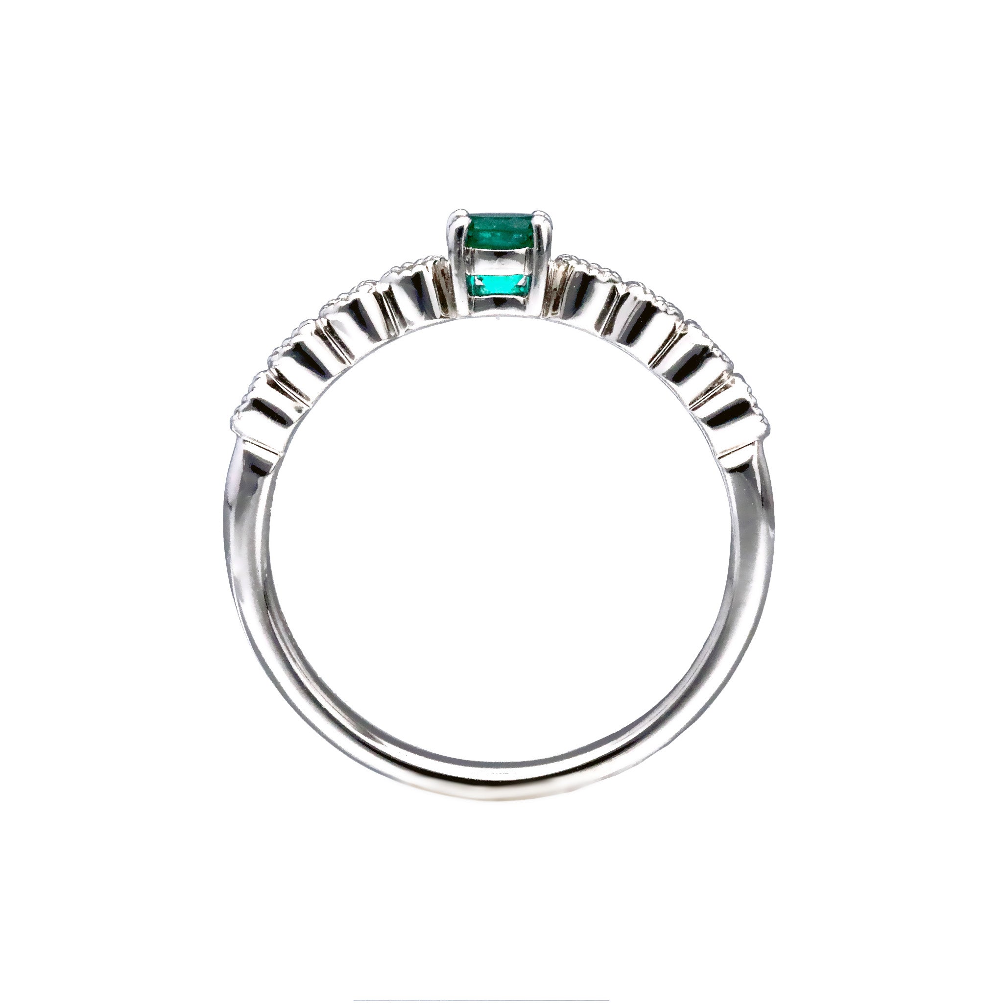 エメラルド/ダイヤモンド プラチナリング(ミル打ち風/5月誕生石)《25T10146》