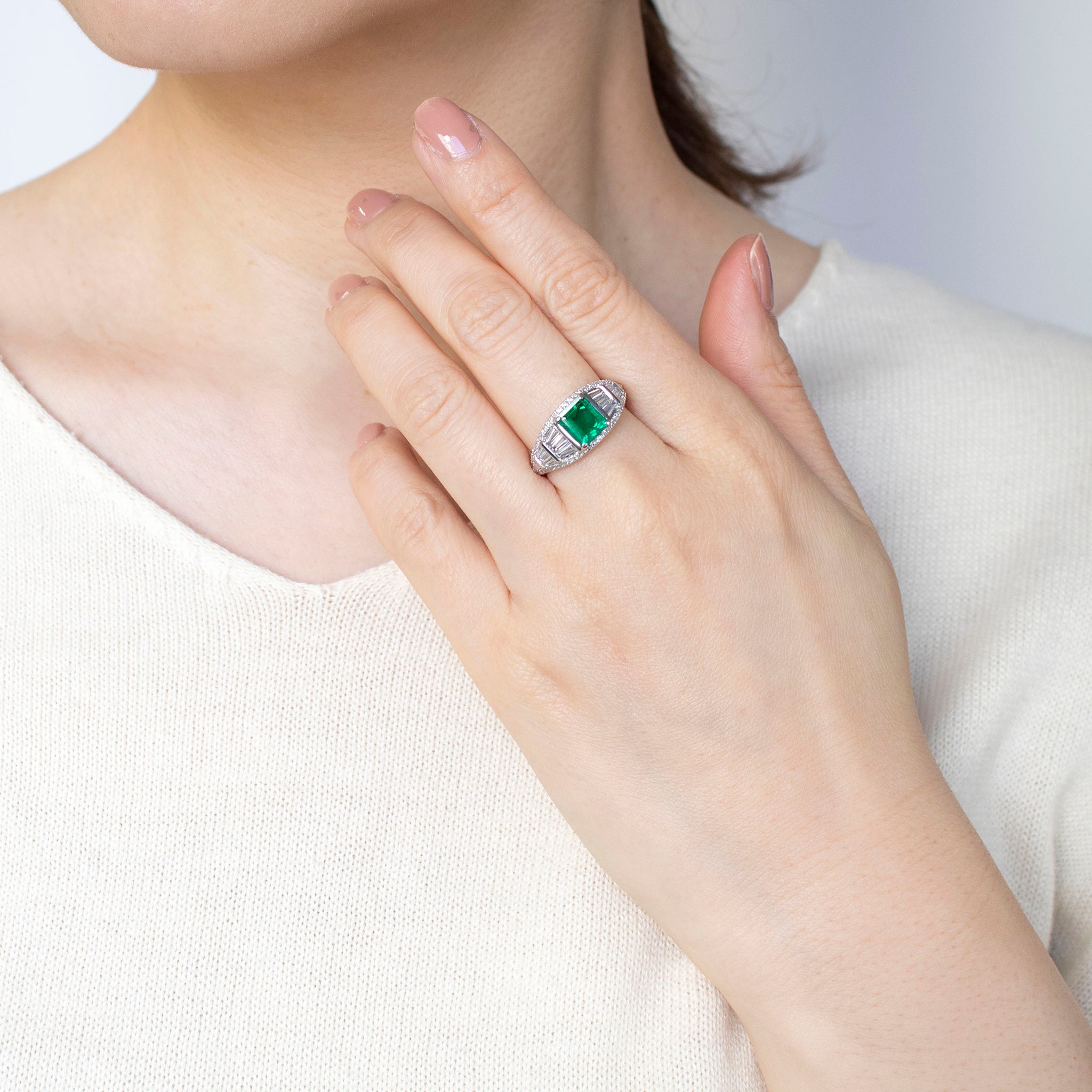 【限定1点】エメラルド/ダイヤモンド プラチナリング(1.16カラット/5月誕生石/鑑別書付)《25T10152》