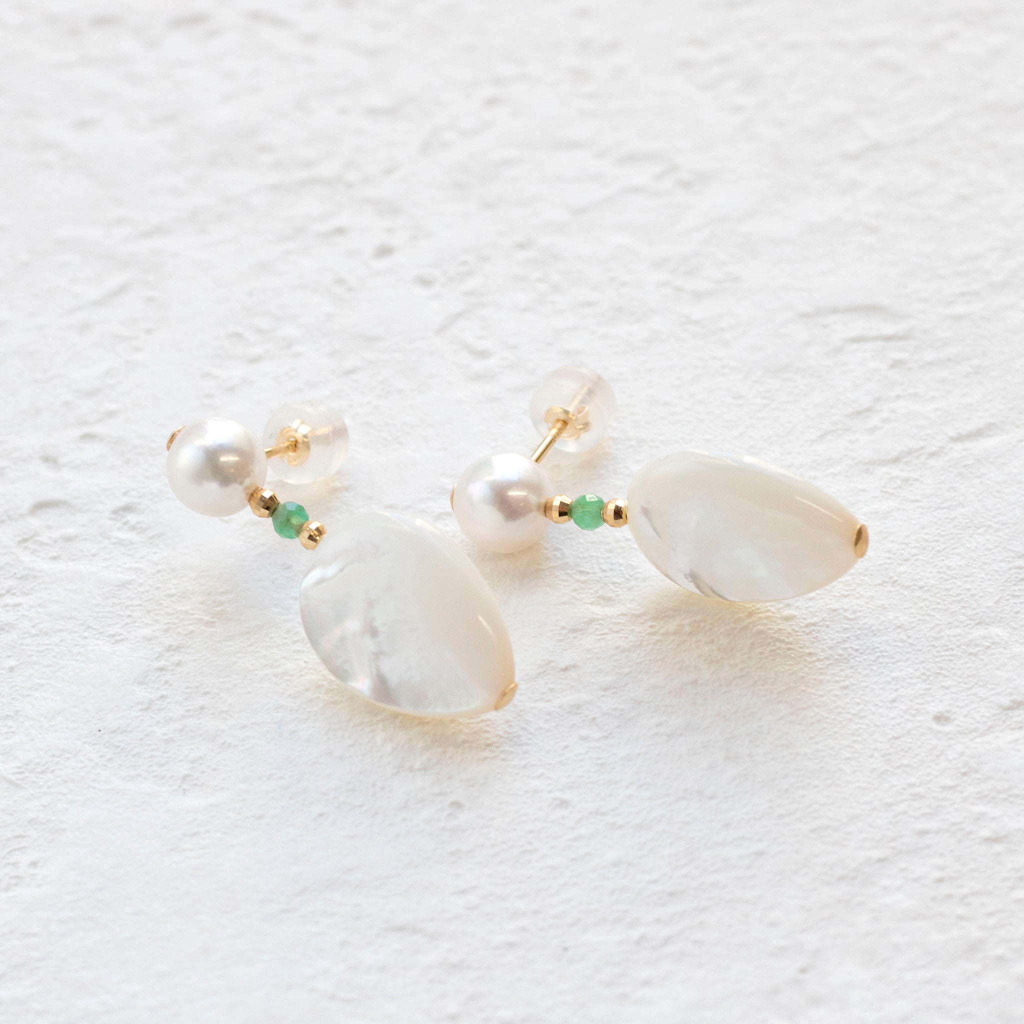 【限定7点】シェル/パール K18ピアス(アコヤ真珠)《25T10153》