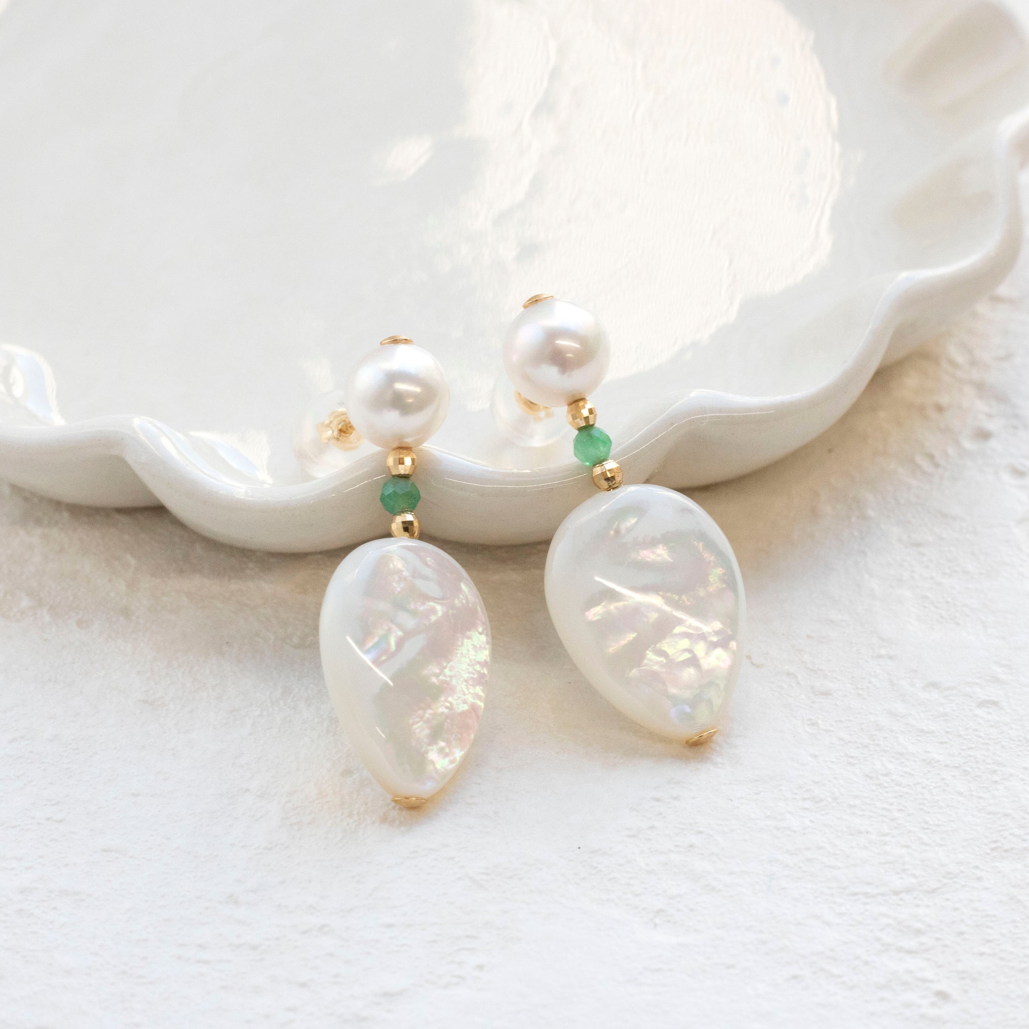 【限定7点】シェル/パール K18ピアス(アコヤ真珠)《25T10153》