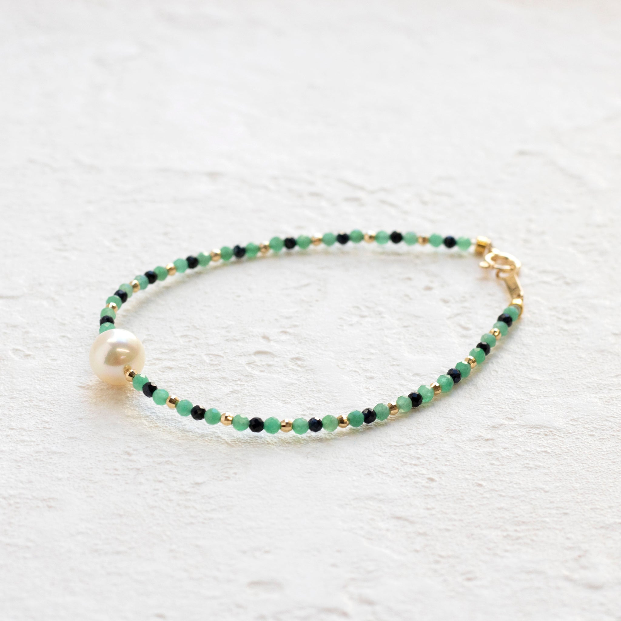 【限定10点】パール/エメラルド/サファイア K18ブレスレット(アコヤ真珠/8mm)《25T10155》