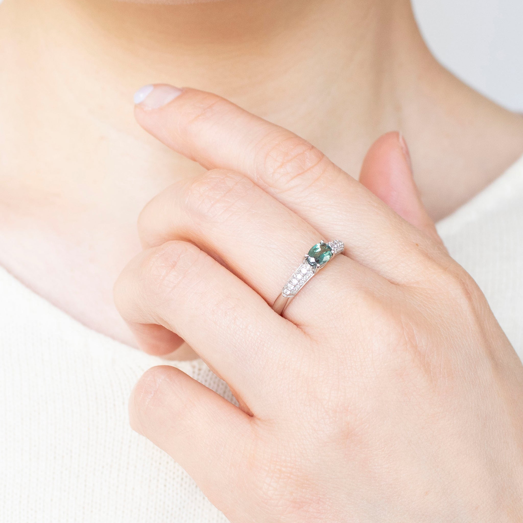 【限定1点】アレキンサンドライト/ダイヤモンド プラチナリング(6月誕生石/鑑別書付き)《25T10165》