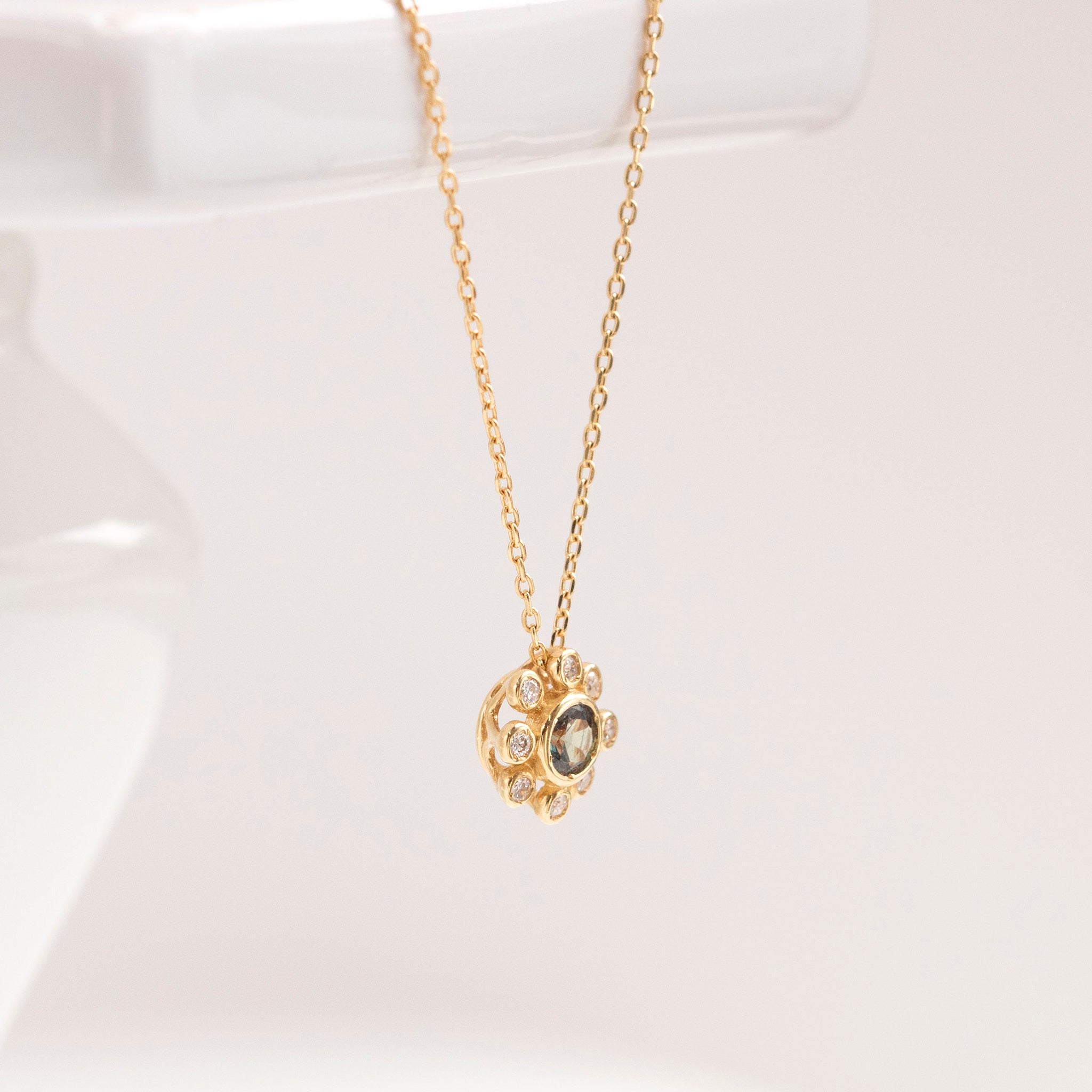 【限定1点】アレキンサンドライト/ダイヤモンド K18ネックレス(6月誕生石)《25T10167》