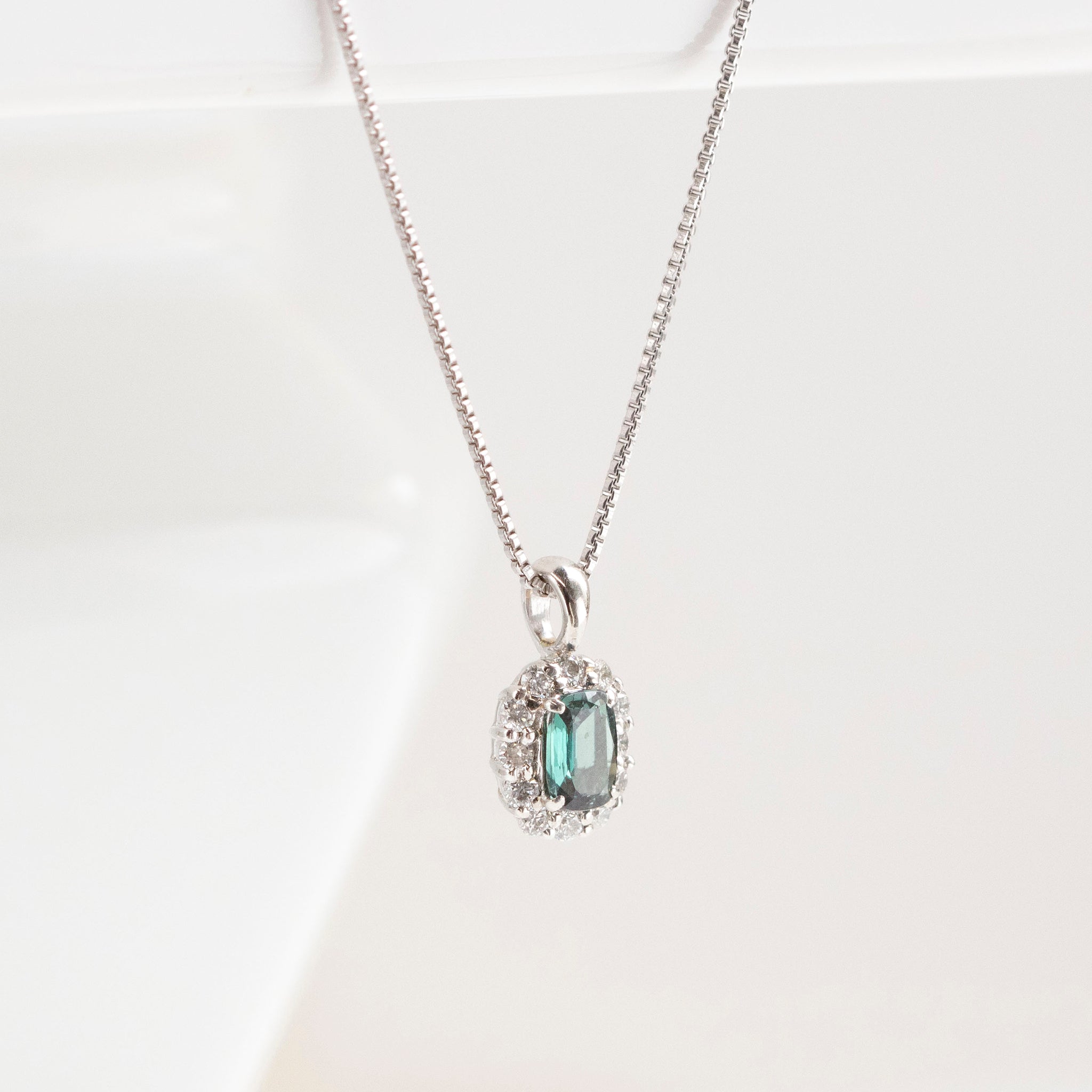 【限定1点】アレキンサンドライト/ダイヤモンド プラチナネックレス(6月誕生石/鑑別書付き)《25T10170》