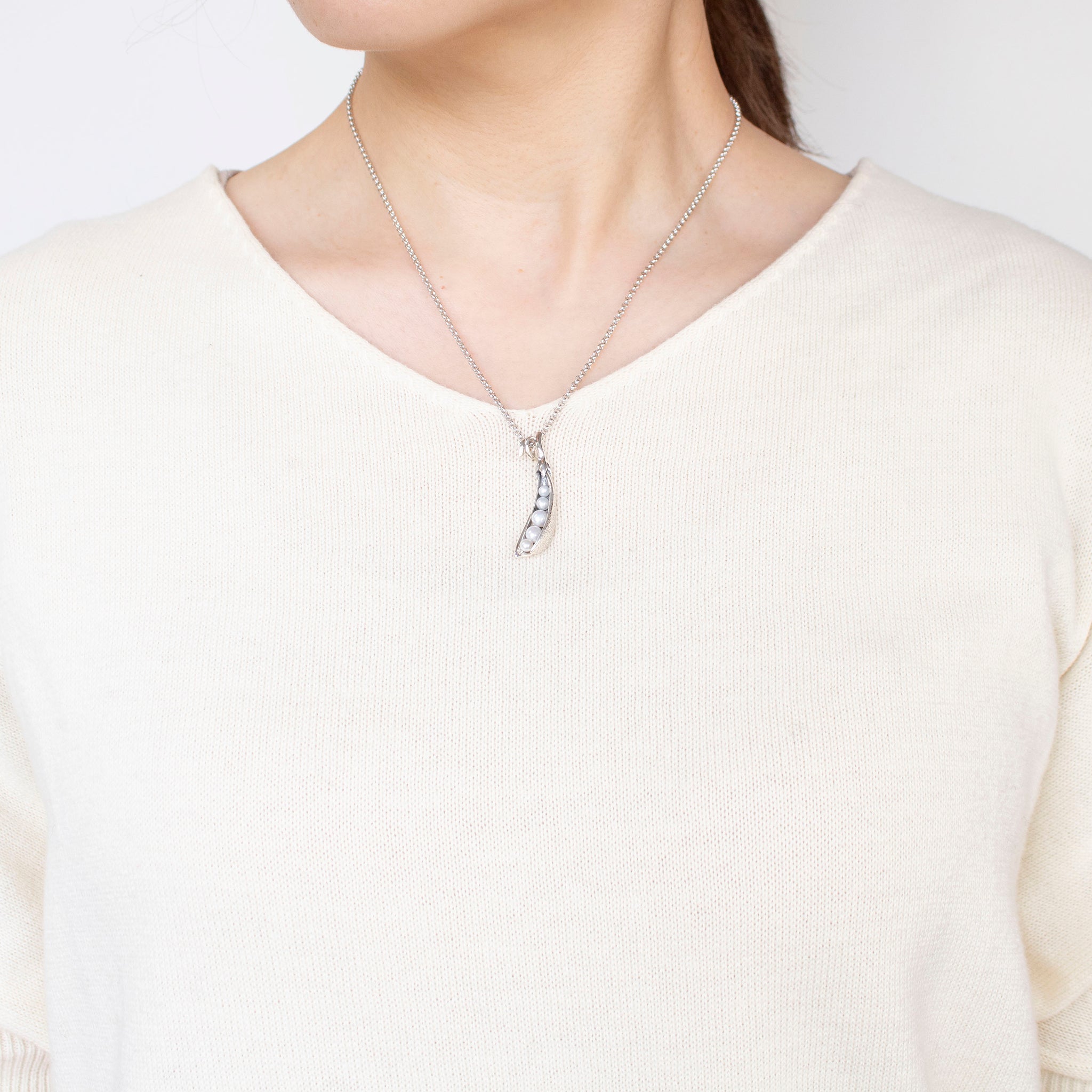 パール シルバーネックレス(淡水真珠/ビーンズモチーフ/6月誕生石)《25T10173》