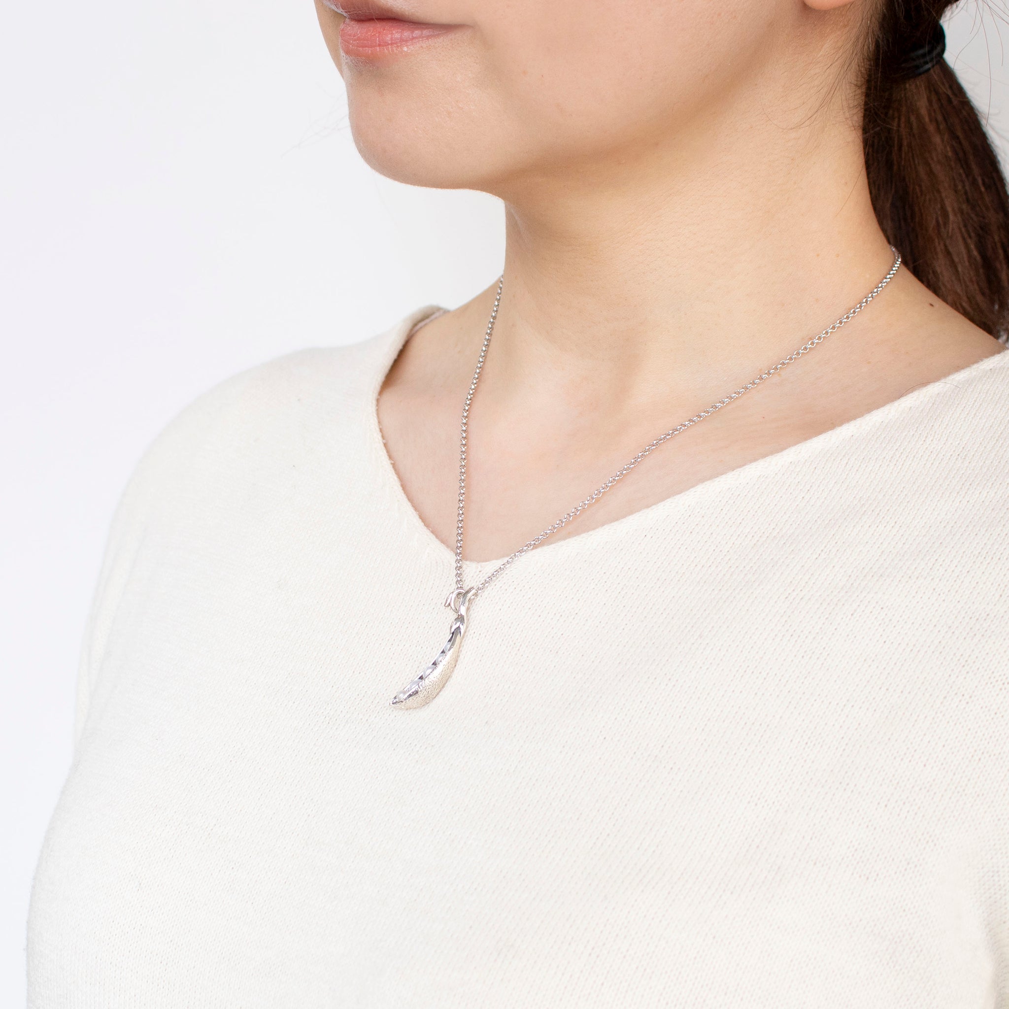 パール シルバーネックレス(淡水真珠/ビーンズモチーフ/6月誕生石)《25T10173》