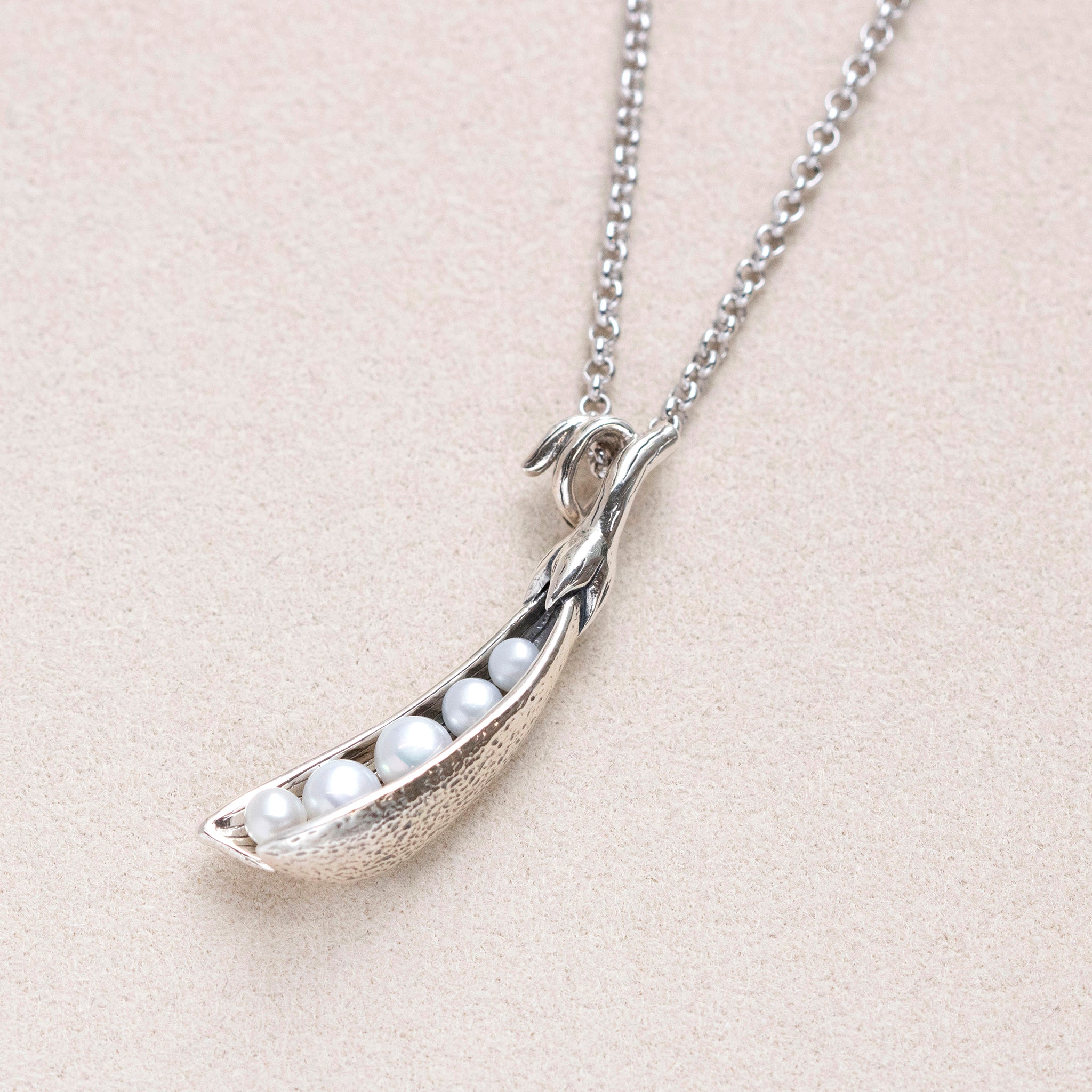 パール シルバーネックレス(淡水真珠/ビーンズモチーフ/6月誕生石)《25T10173》