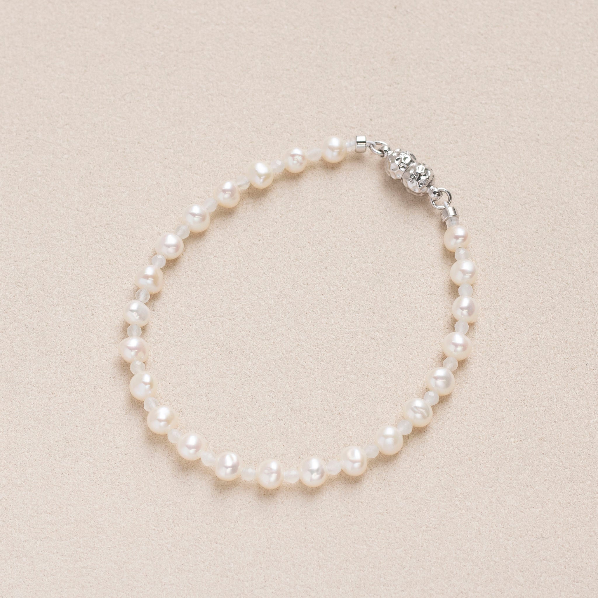 【限定10点】パール/ムーンストーン ブレスレット(淡水真珠/約4.5mm/6月誕生石)《25T10178》