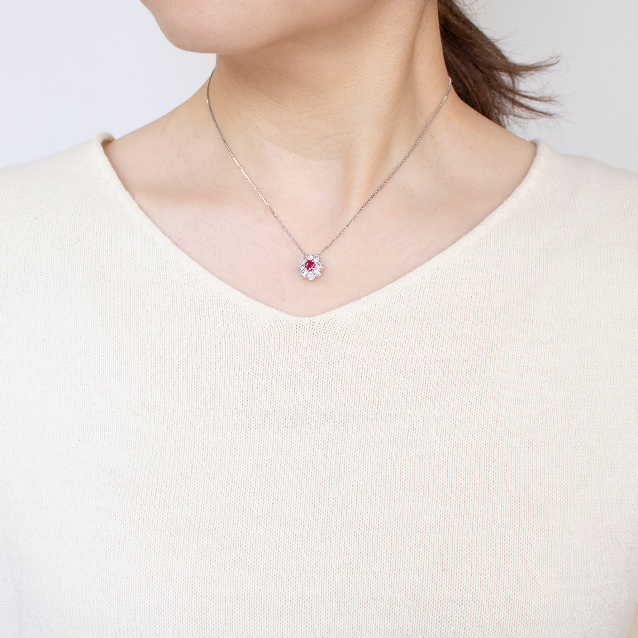 【限定数1】ルビー/ダイヤモンド プラチナネックレス(ピジョンブラッド/7月誕生石/鑑別書付)《25T10183》
