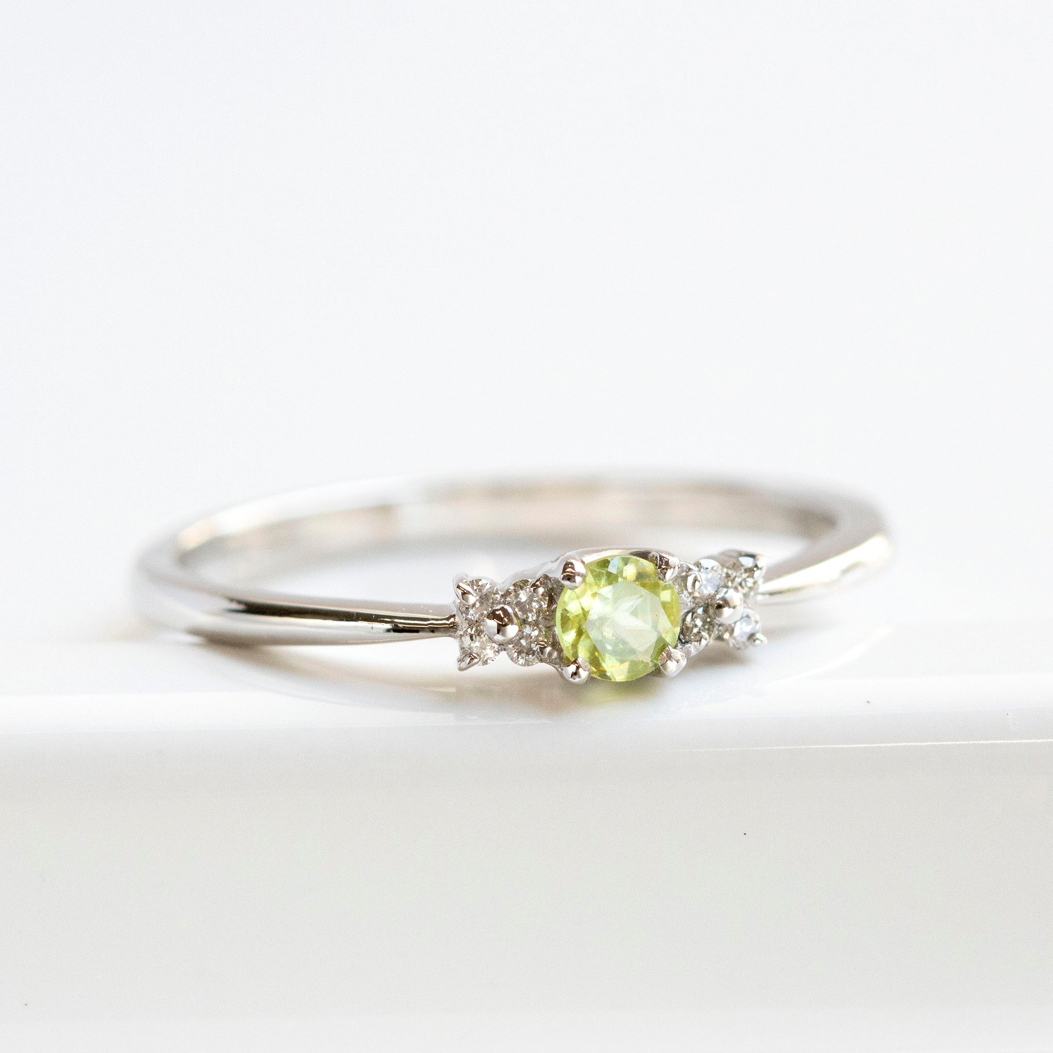 【限定1点】スフェーン/ダイヤモンド プラチナリング(7月誕生石)《25T10186》