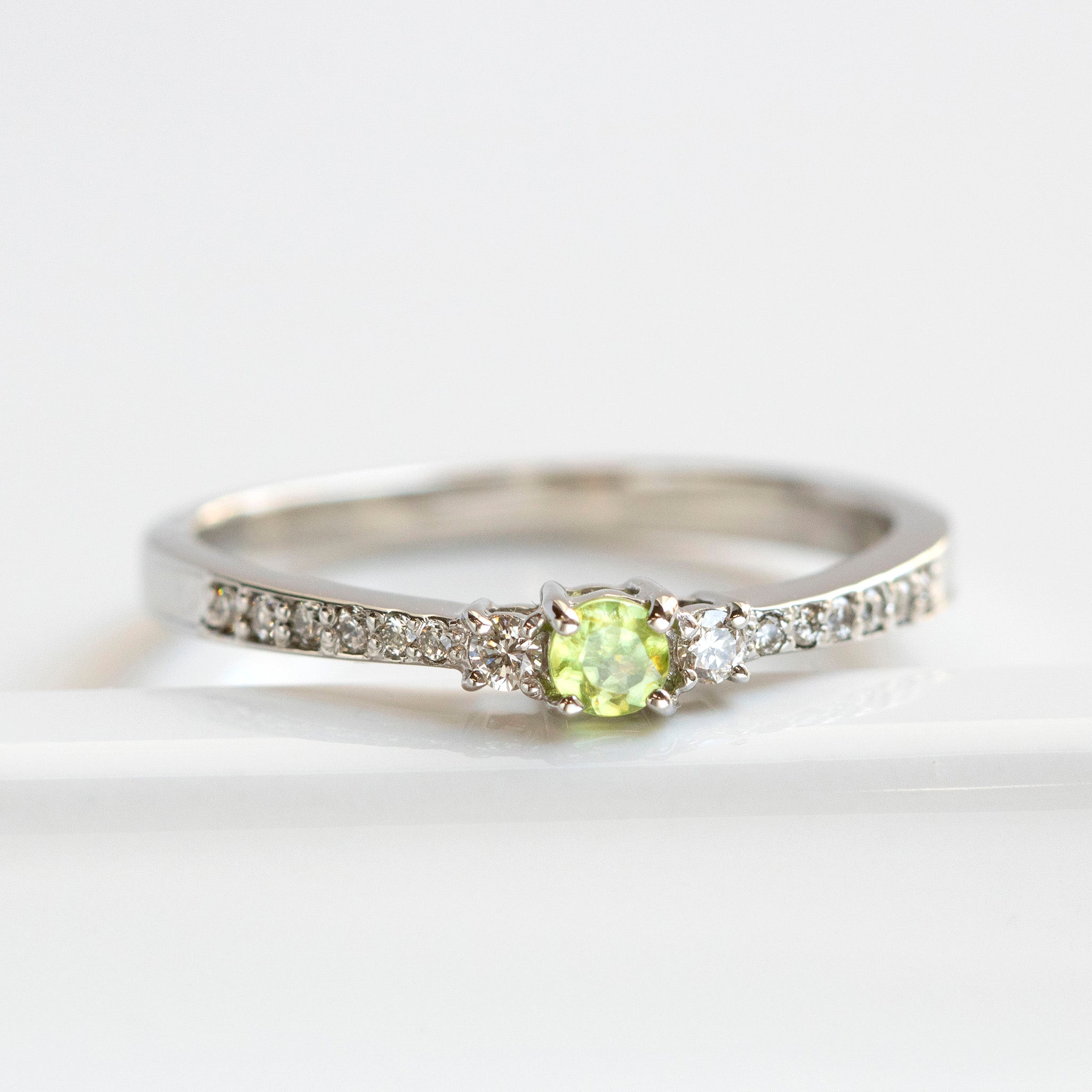 【限定数1】スフェーン/ダイヤモンド プラチナリング(7月誕生石)《25T10187》