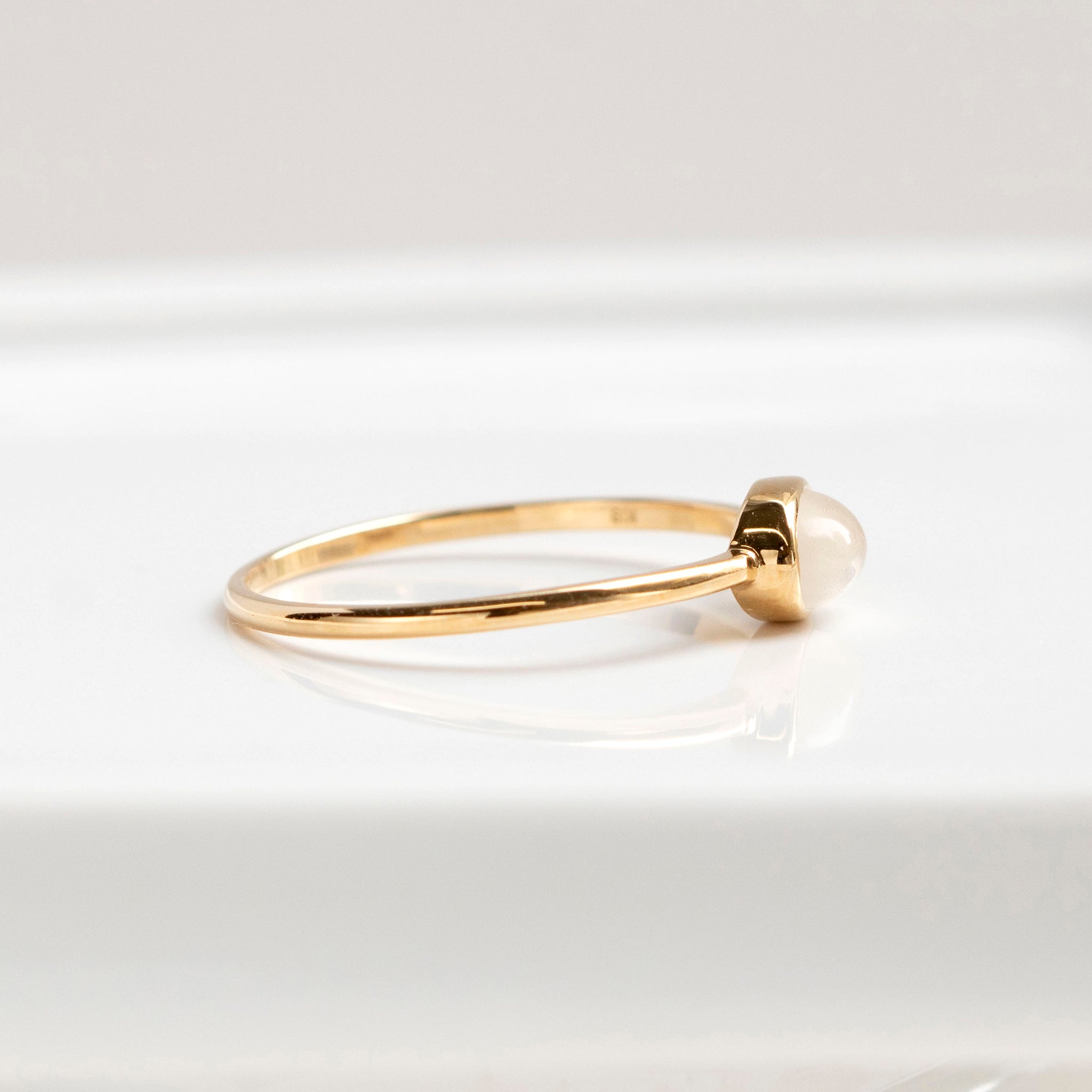 【限定数1】ムーンストーン K18リング(6月誕生石)《25T10211》