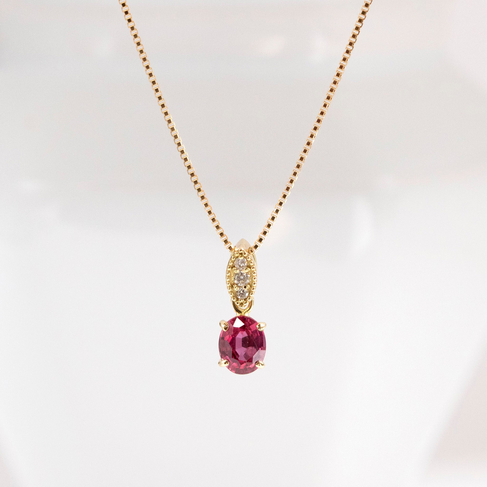 【限定数1】ルビー/ダイヤモンド K18ネックレス(非加熱ピジョンブラッド/7月誕生石/鑑別書付)《25T10226》