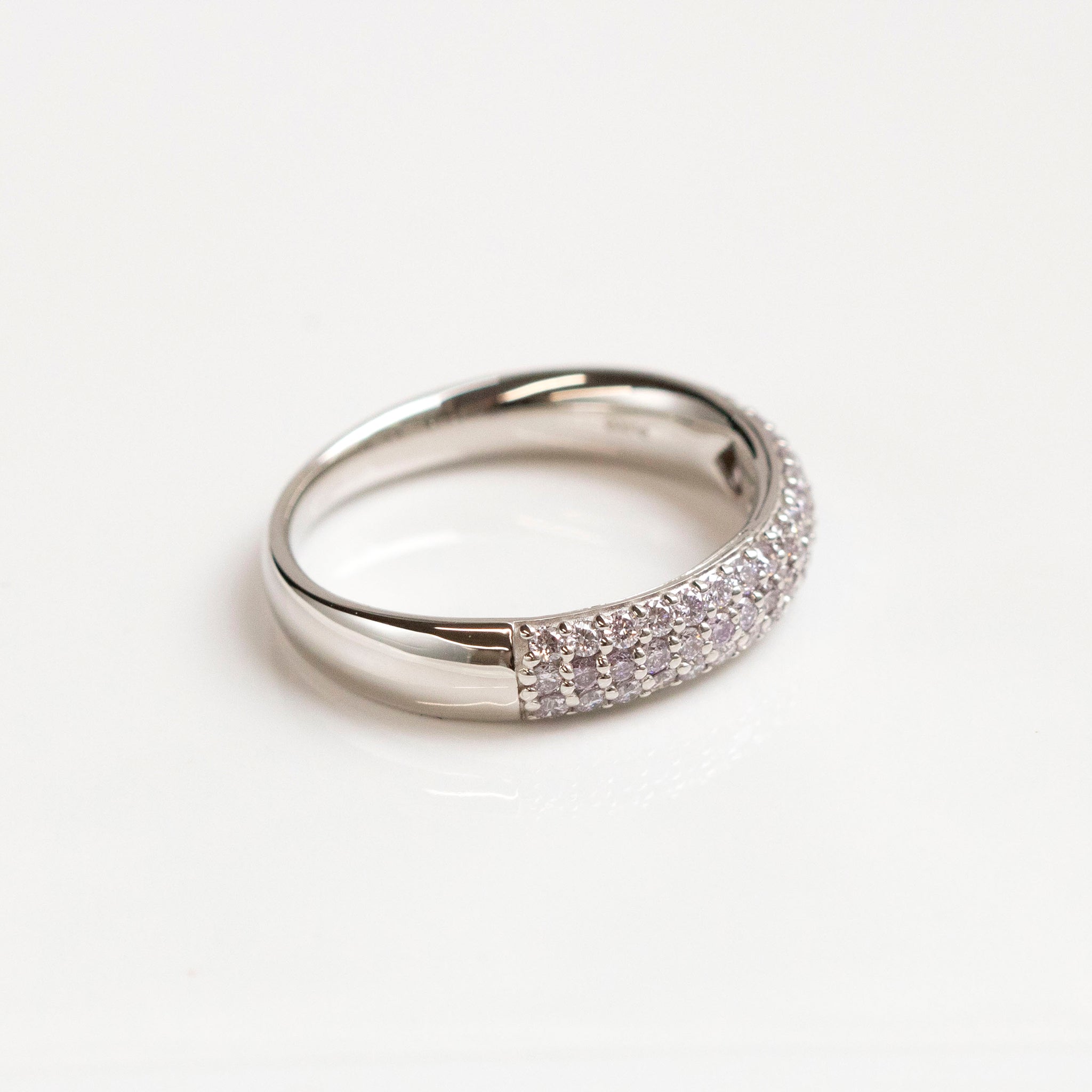 【限定数2】ダイヤモンド プラチナリング(計0.48カラット/ピンク系/パヴェ/鑑別書付)《25T10231》