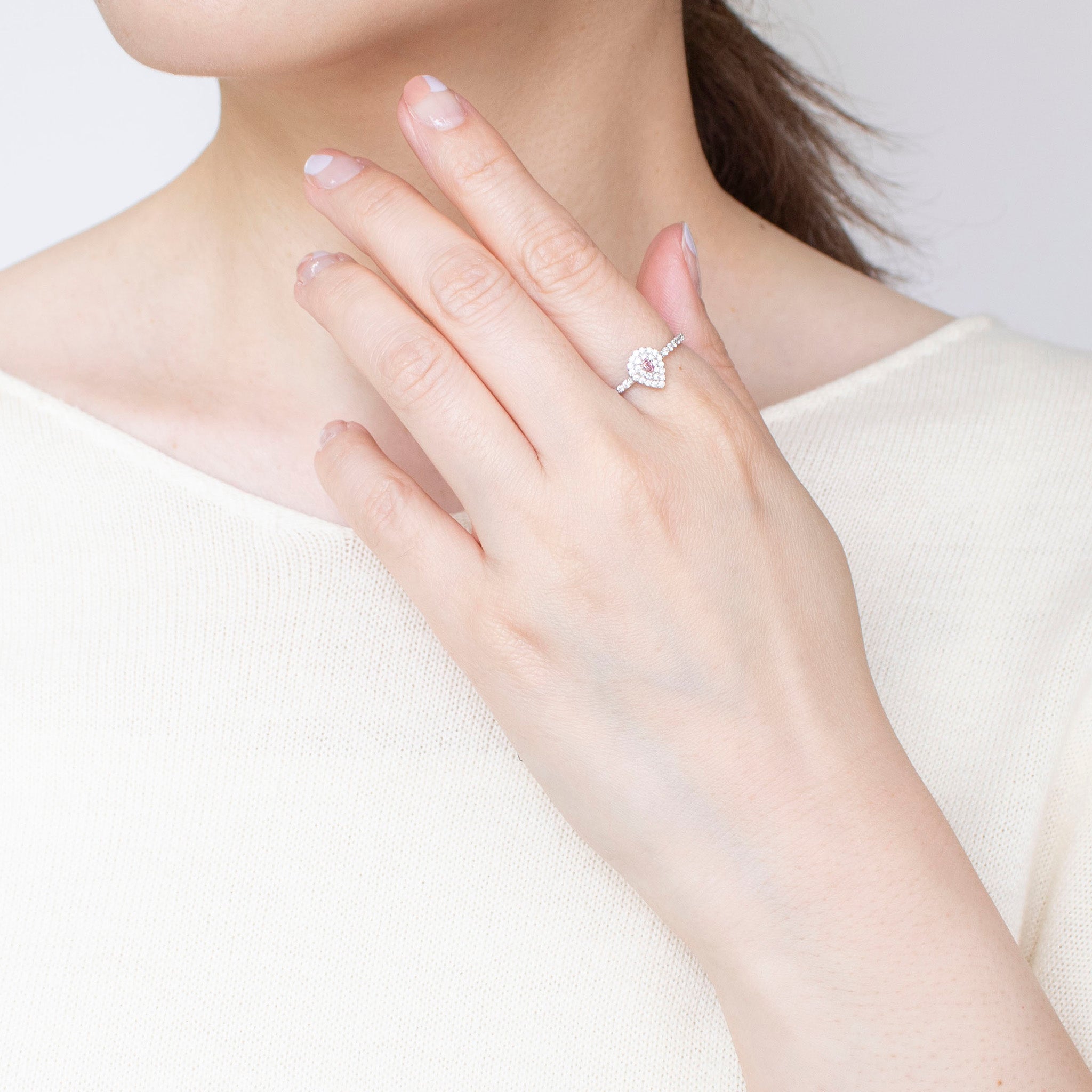 【限定数3】ピンクダイヤモンド/ダイヤモンド プラチナリング(0.03カラット/ファンシーインテンスピンク/SIクラス/グレーディングレポート付)《25T10233》