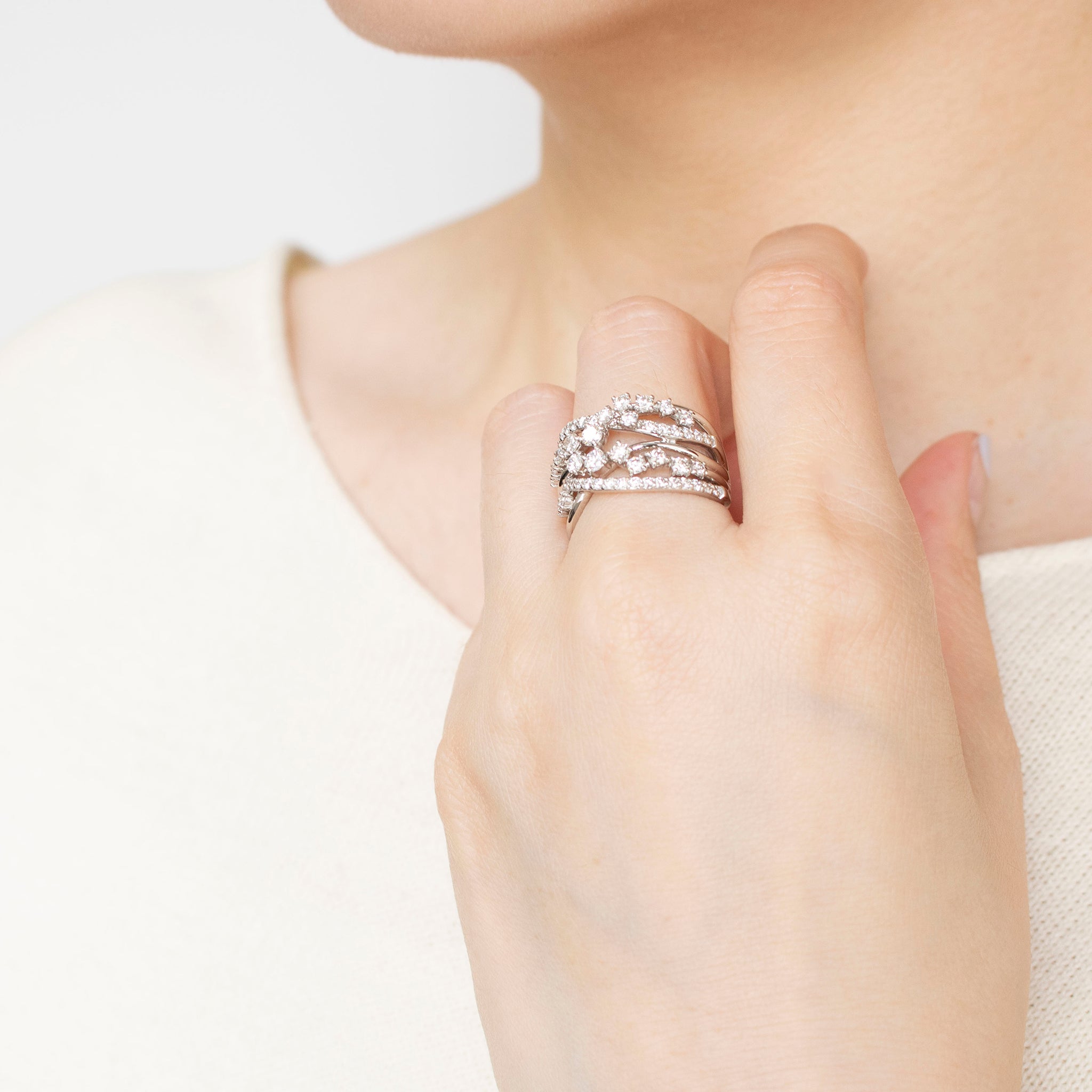 【限定数1】ダイヤモンド プラチナリング(計1.00カラット/鑑別書付/4月誕生石)《25T10236》