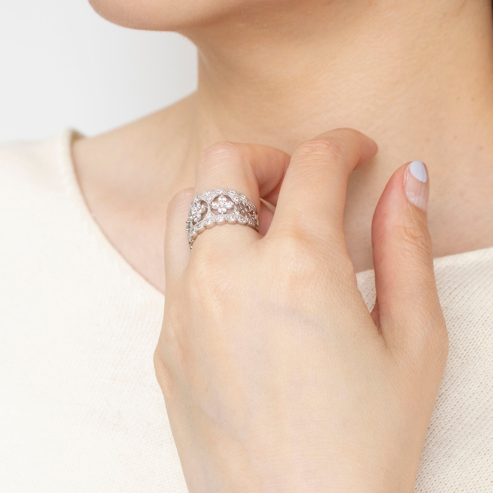 【限定数1】ダイヤモンド プラチナリング(計1.00カラット/鑑別書付/4月誕生石)《25T10237》