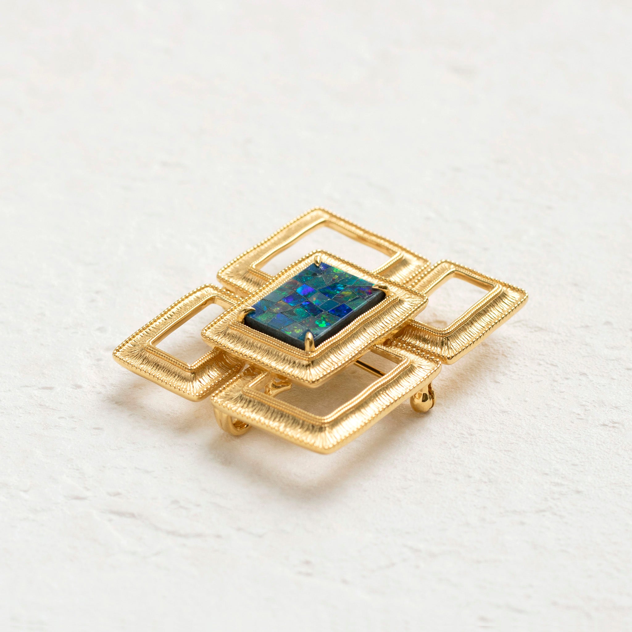 モザイクオパール シルバーブローチ兼ペンダントトップ(10月誕生石)《25T10242》