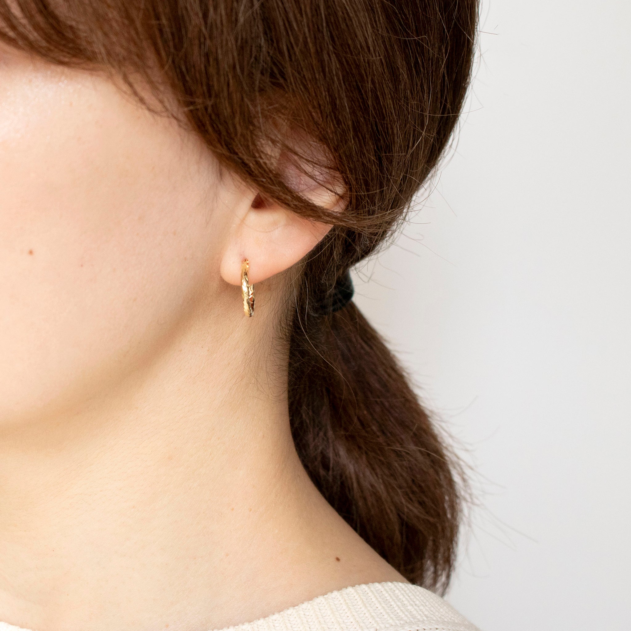 K18ピアス(フープ/イタリア製)《25T10253》