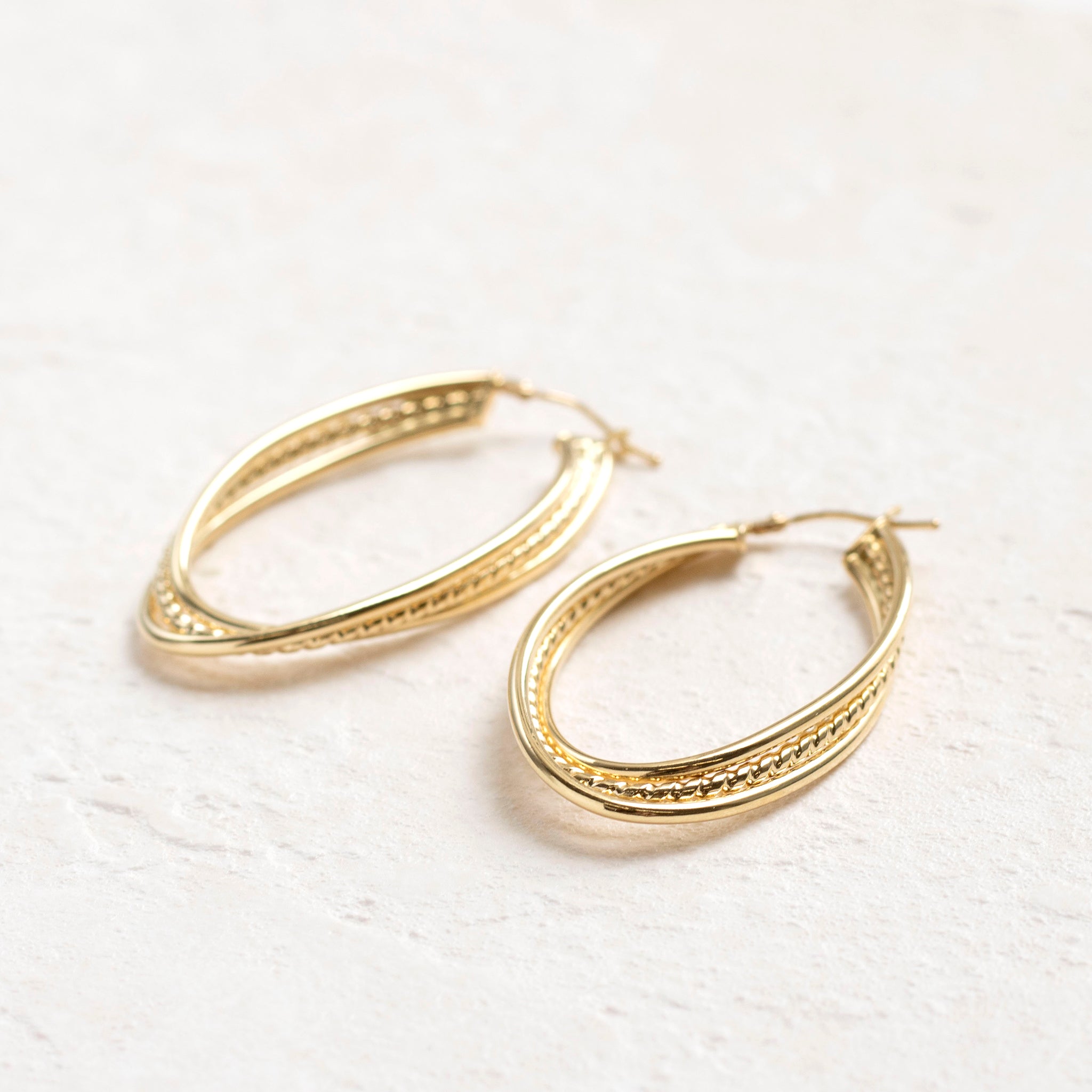 K18ピアス(フープ/イタリア製)《25T10255》