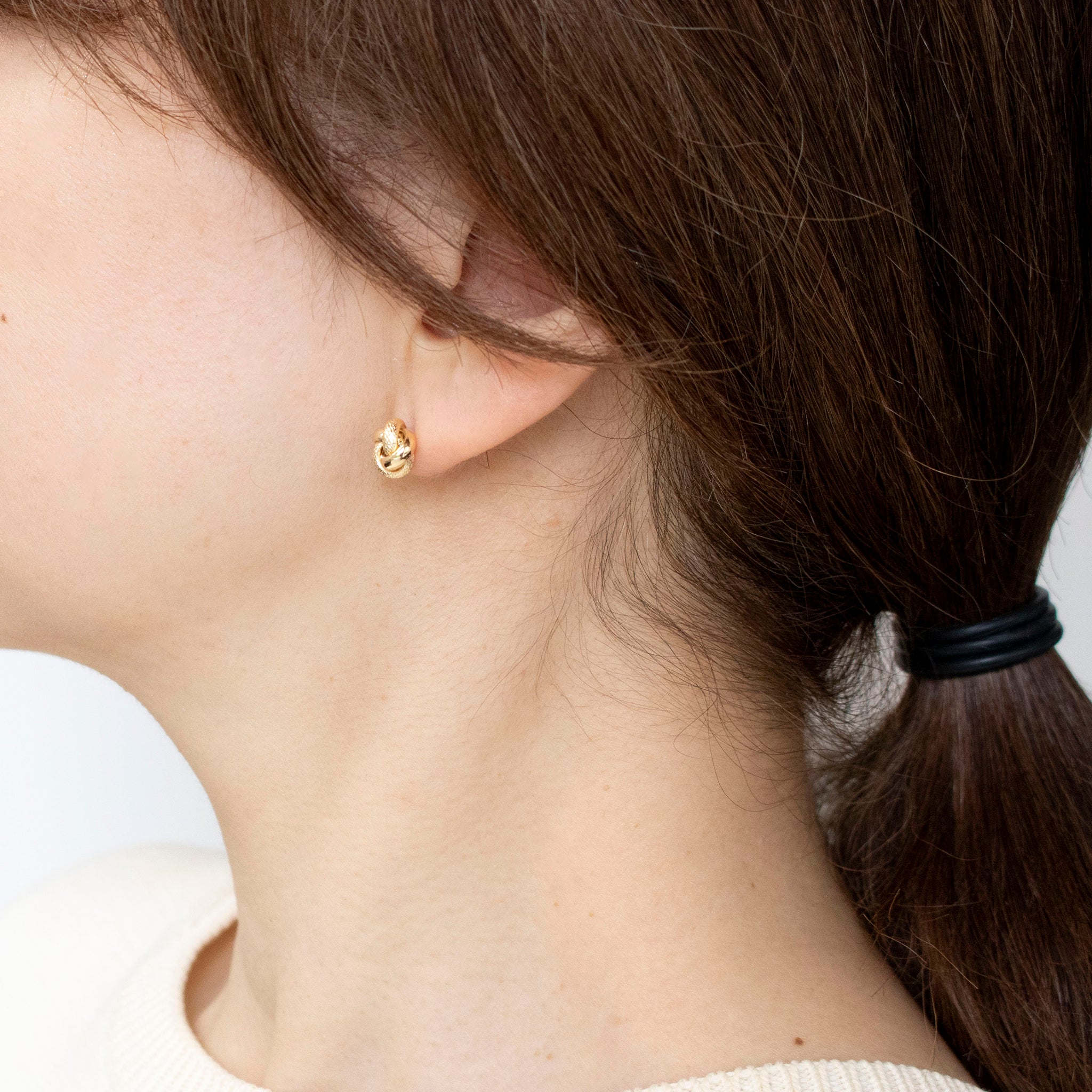 K18ピアス(イタリア製)《25T10256》