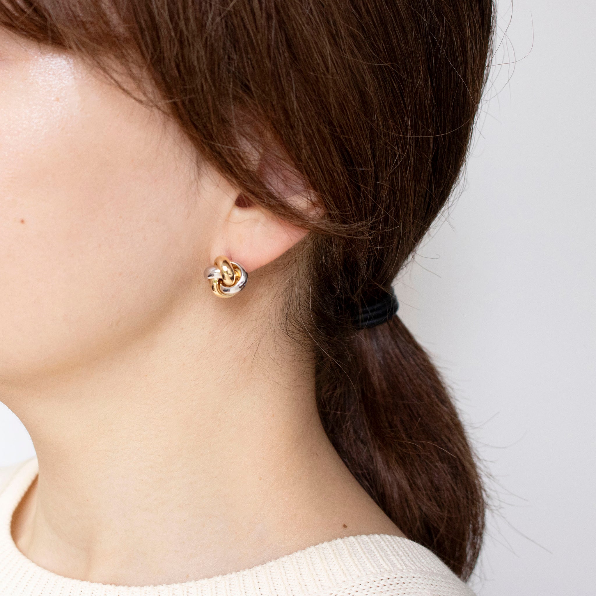 K18ピアス(イタリア製)《25T10257》