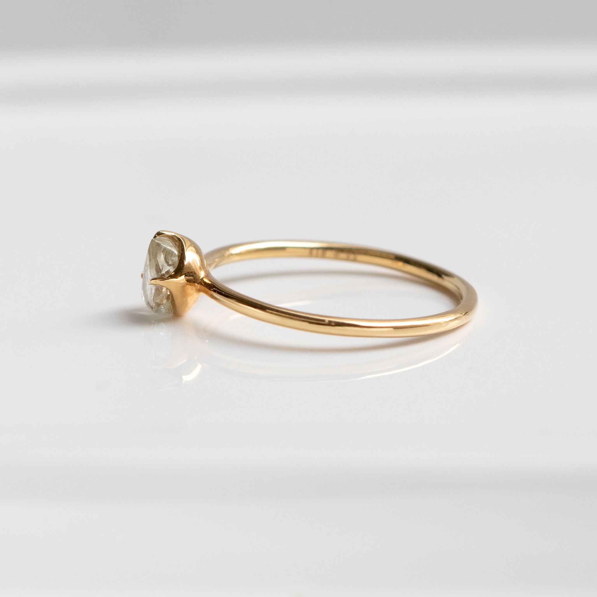 【限定1点】ダイヤモンド K18リング(4月誕生石)《25T10292》