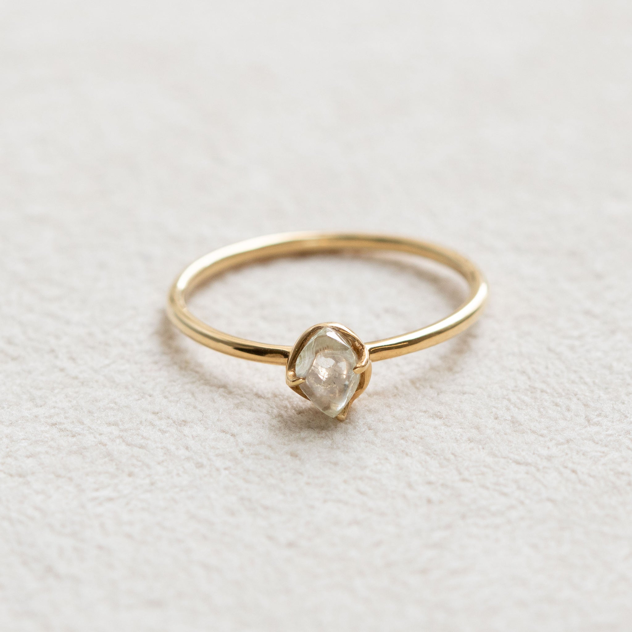 【限定1点】ダイヤモンド K18リング(4月誕生石)《25T10292》