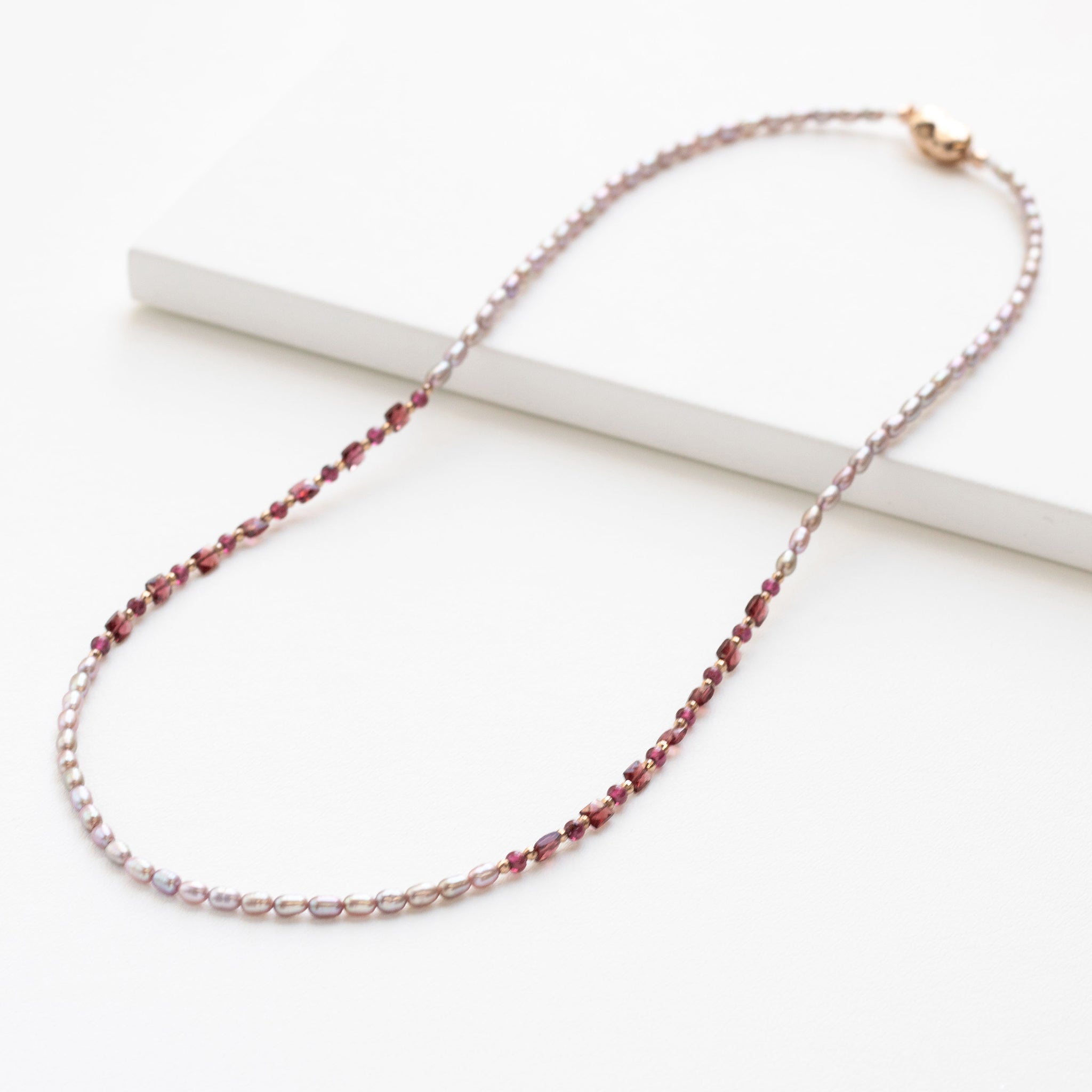 限定5点】ガーネット/パール シルバーネックレス(淡水真珠)《25T10297