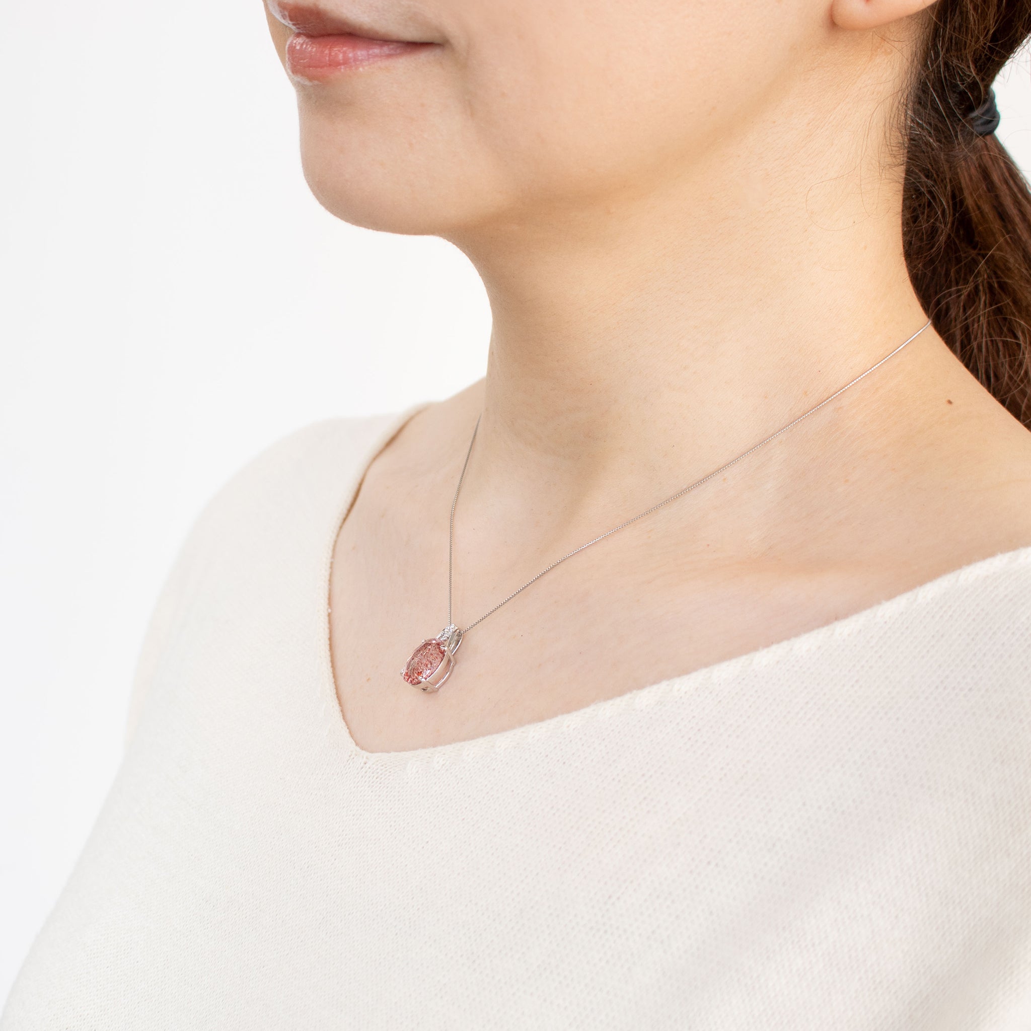 【限定1点】クォーツ/ダイヤモンド プラチナネックレス《25T10309》