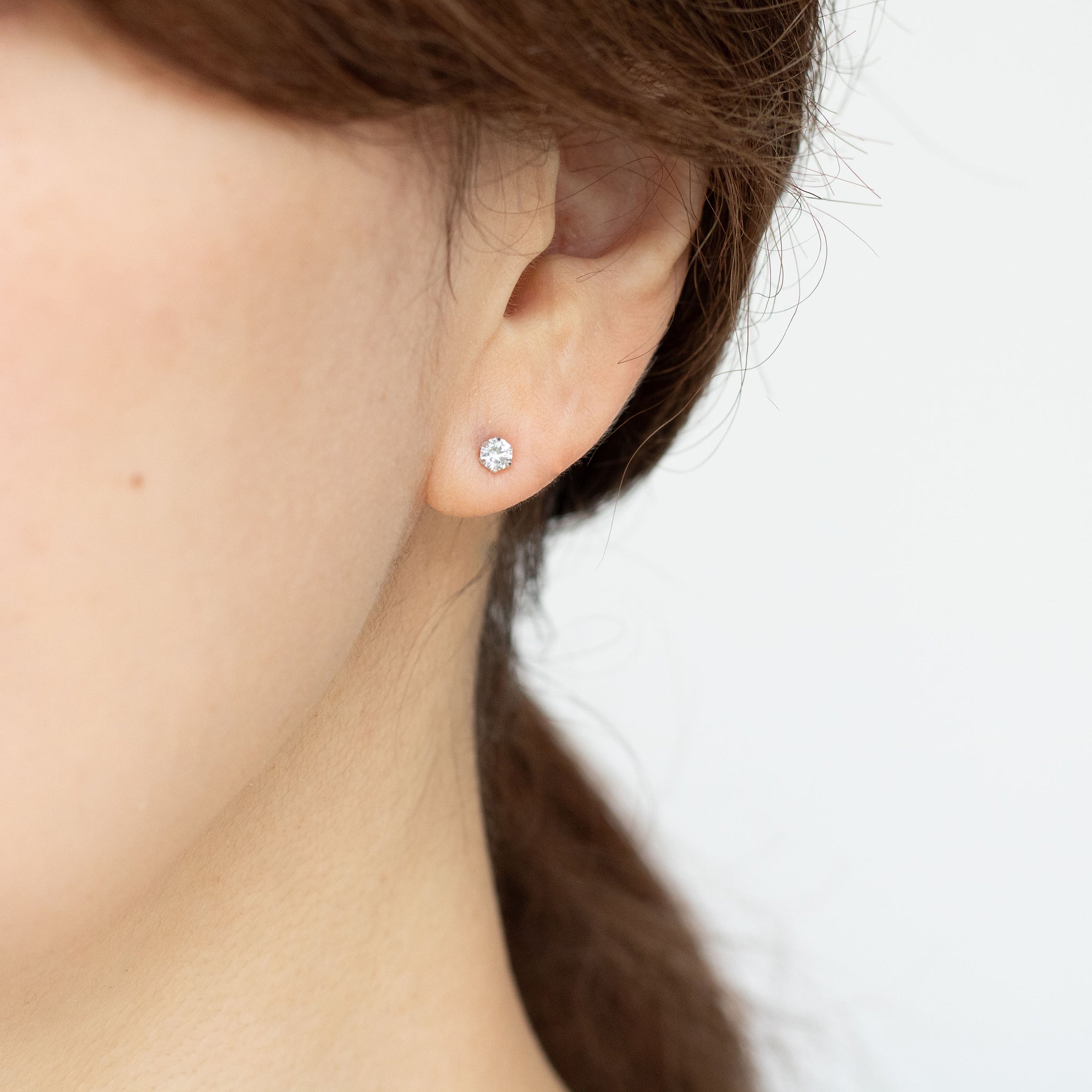 【限定1点】フェナカイト プラチナピアス《25T10316》