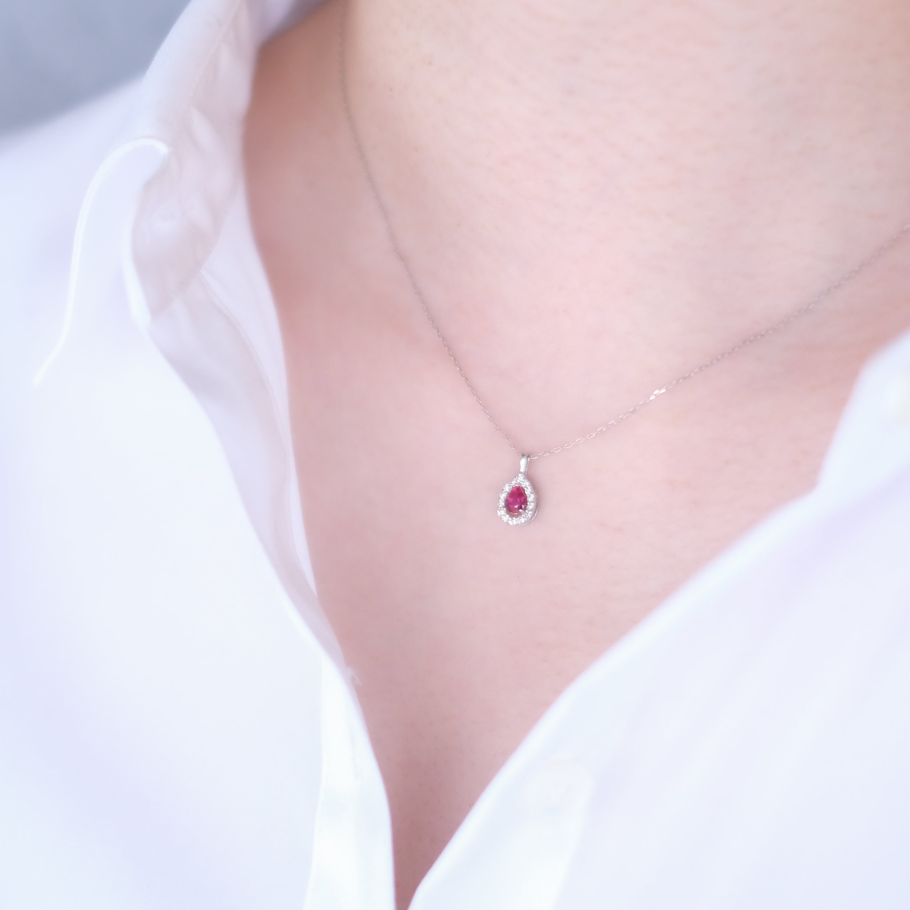 【限定3点】ルビー/ダイヤモンド プラチナネックレス(0.3カラット/非加熱ピジョンブラッド/7月誕生石/鑑別書付)《25V00601》