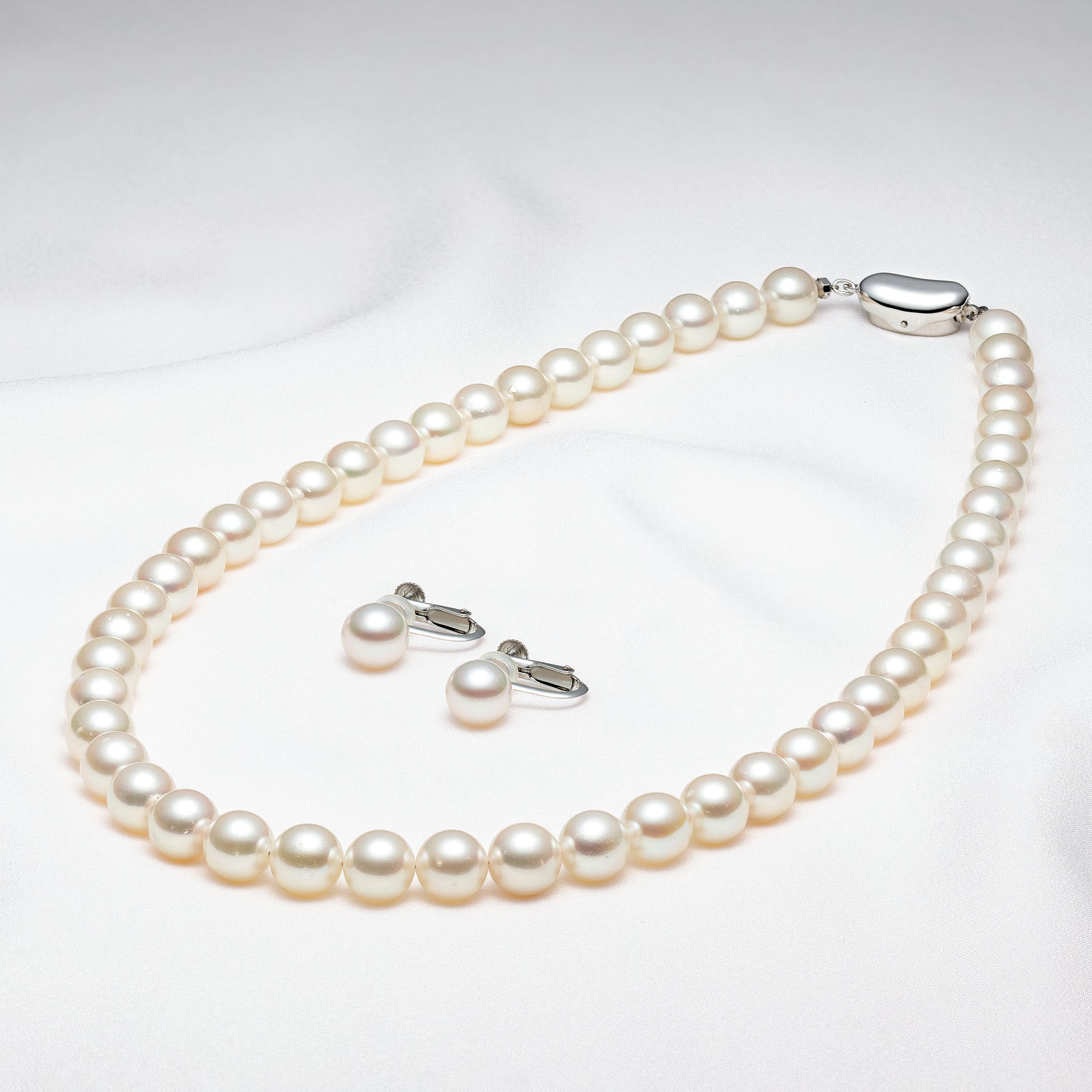 【限定6点】パール ネックレス&イヤリング(アコヤ真珠/8mm/2点セット/6月誕生石/鑑別書付)《25V00701-E》