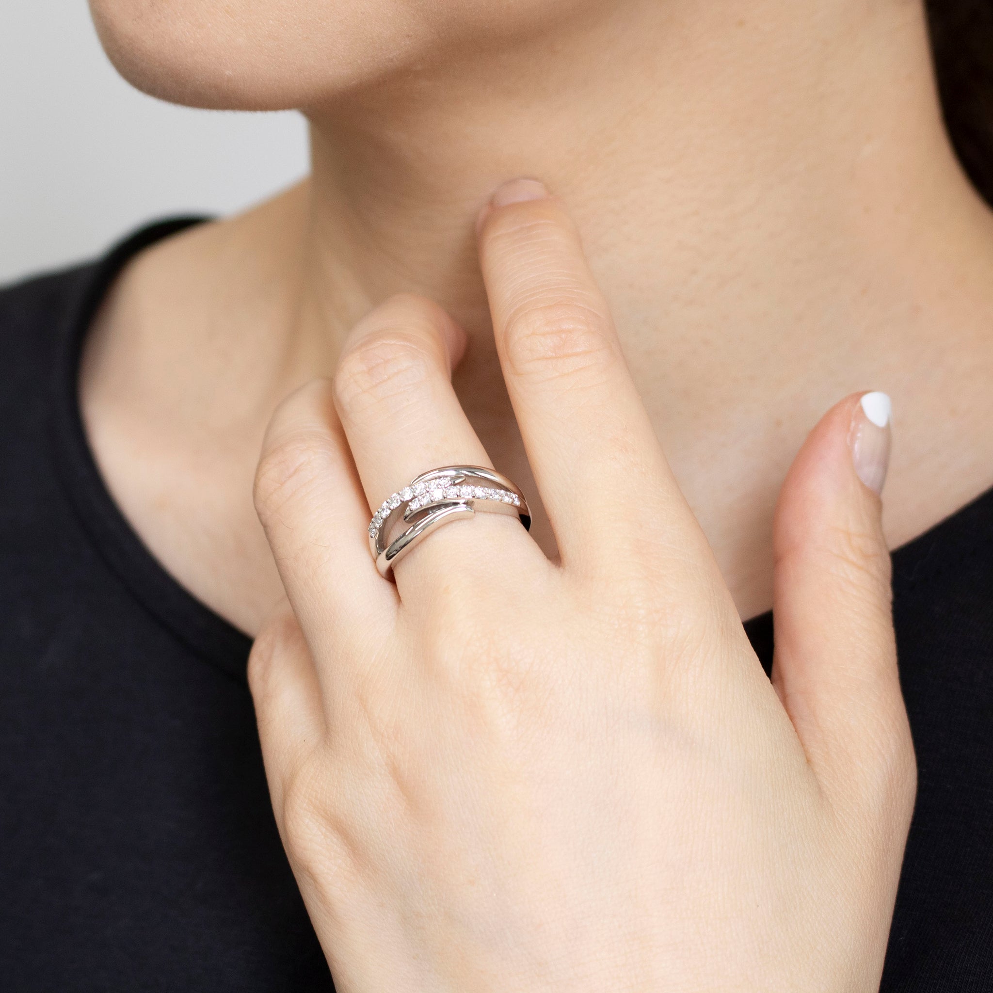 ダイヤモンド プラチナリング(Mサイズ/フリーサイズ/4月誕生石)《25V00805-M》