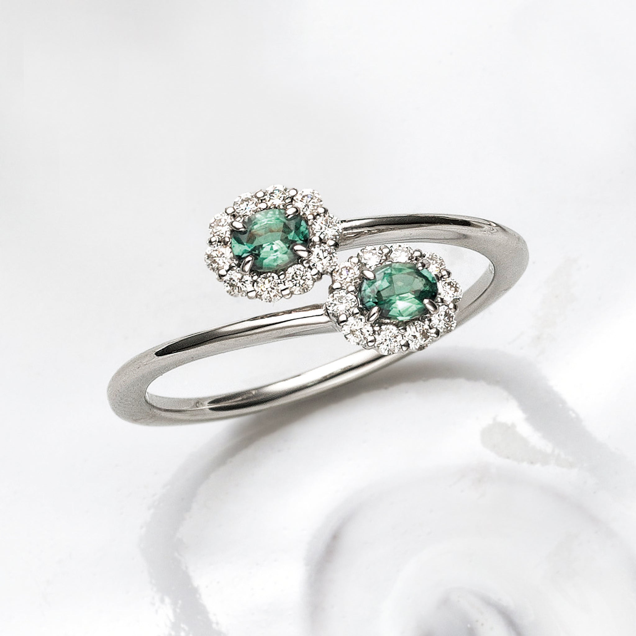 アレキサンドライト/ダイヤモンド プラチナリング(6月誕生石/鑑別書付