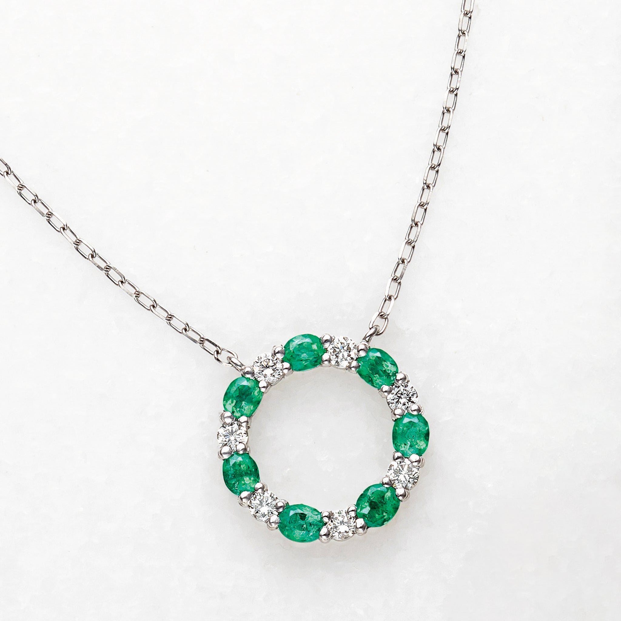 EMERALD｜エメラルド | 京セラジュエリー オンラインストア