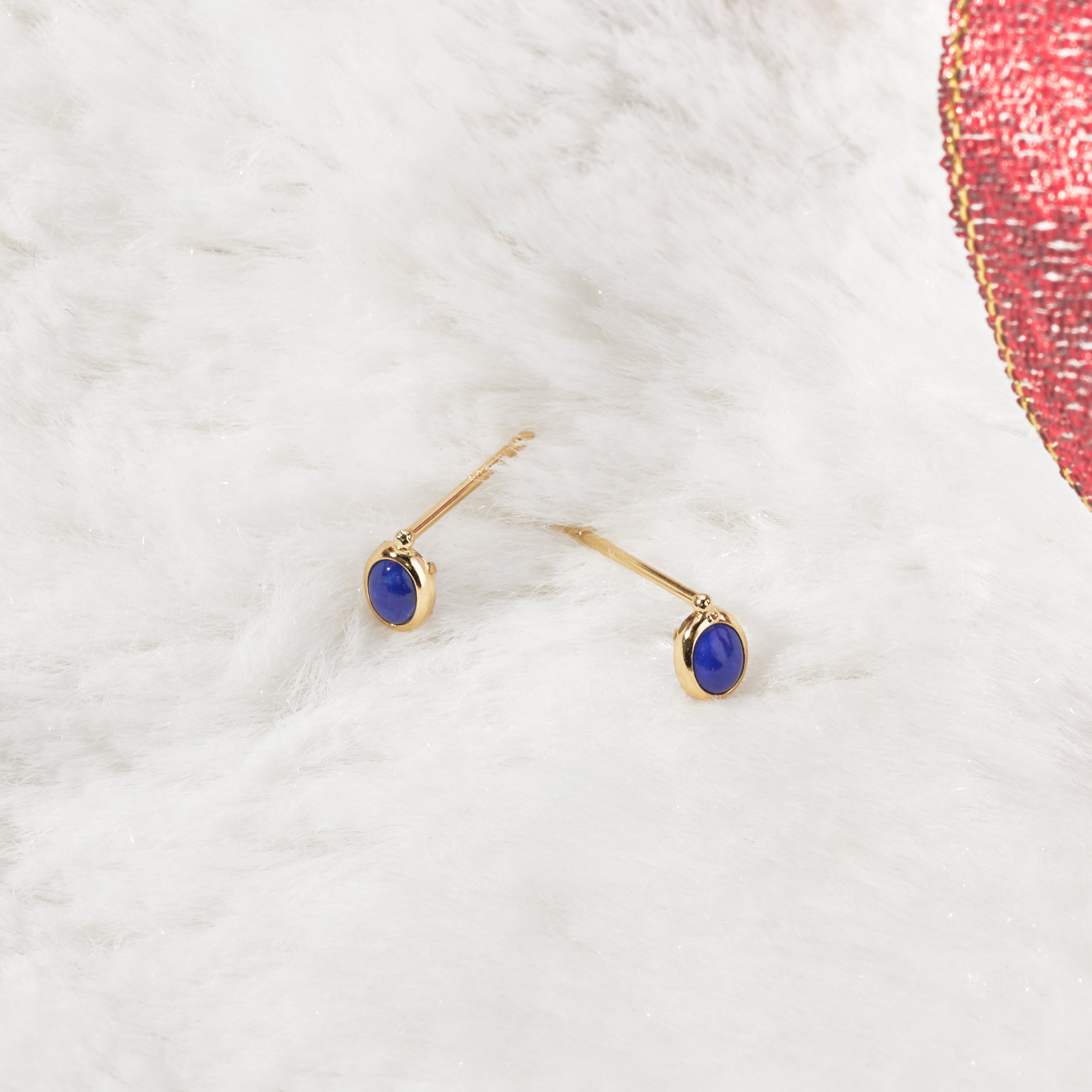 ラピスラズリ K18ピアス(12月誕生石)《25V01206》