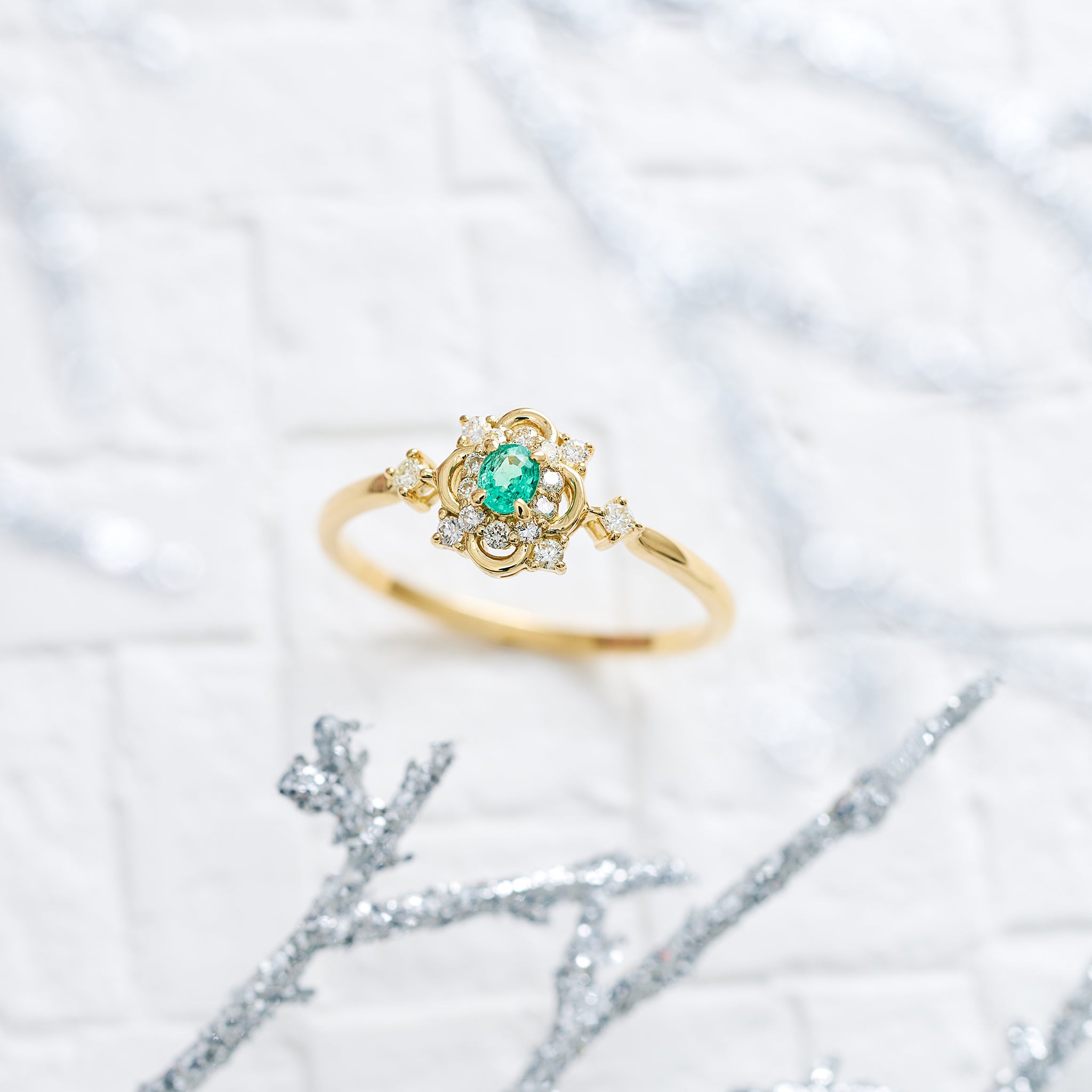 エメラルド/ダイヤモンド K18リング(5月誕生石)《25V01306》