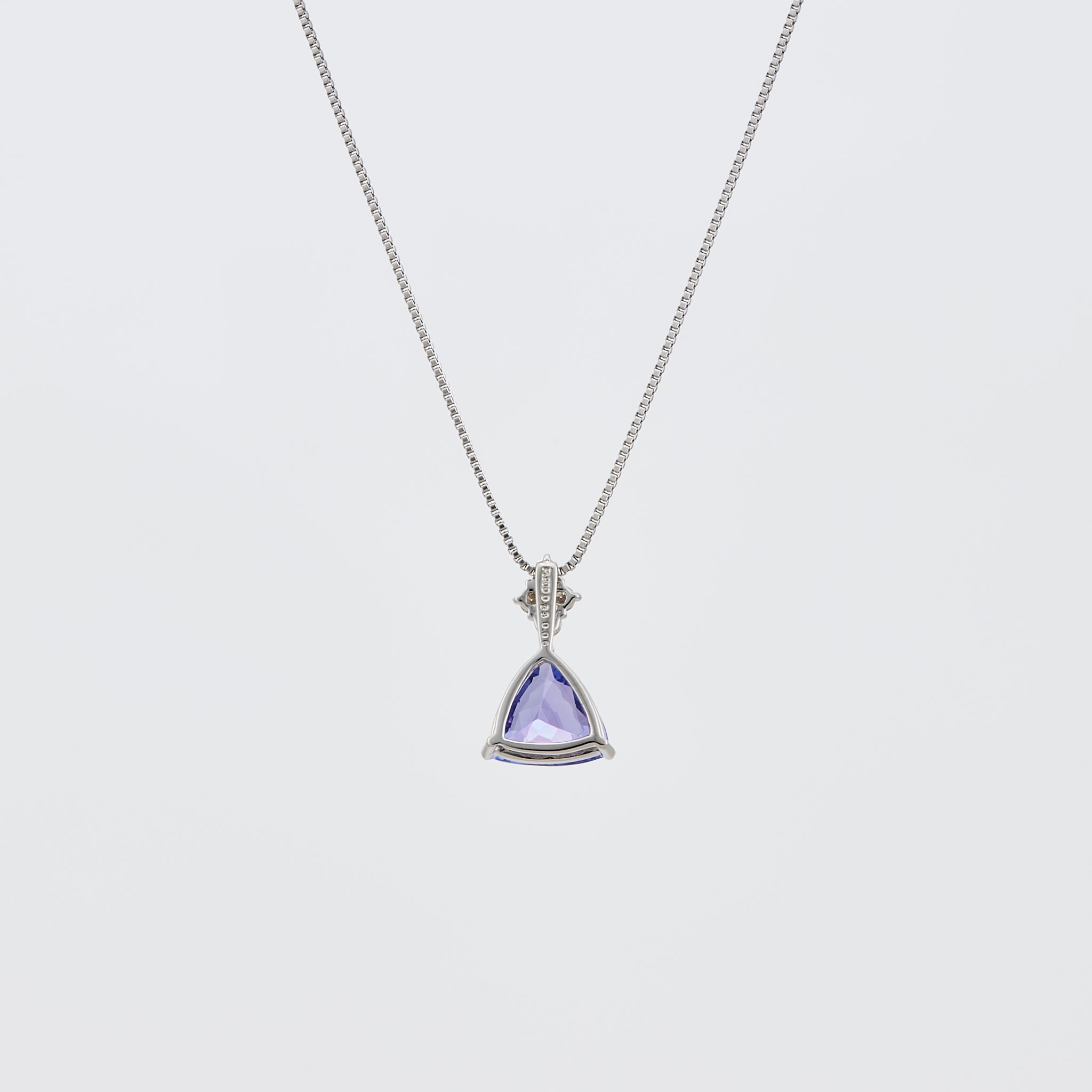 タンザナイト/ダイヤモンド プラチナネックレス(0.9カラット/トリリアントカット/12月誕生石)《25V01605》