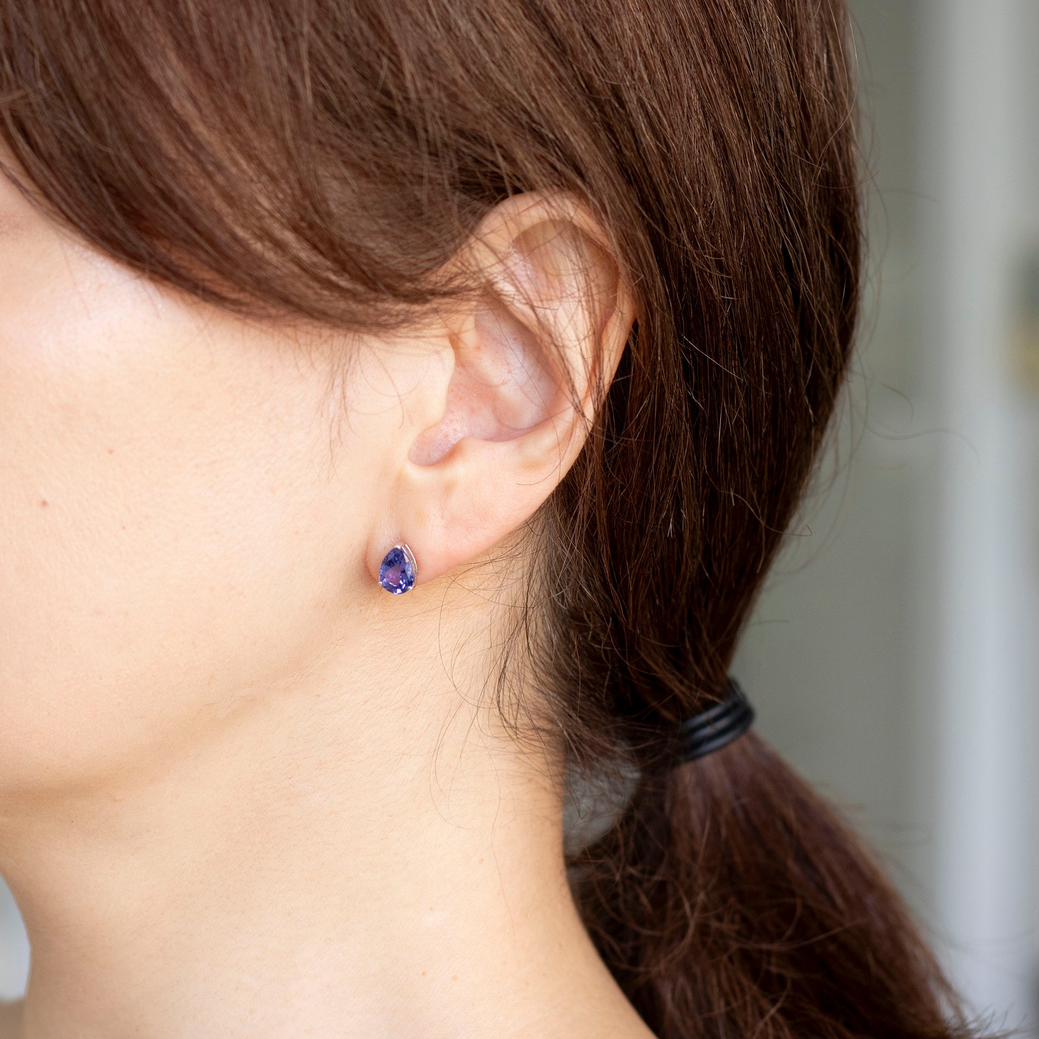 タンザナイト/ダイヤモンド プラチナピアス(計2.0カラット/ペアシェイプ/12月誕生石)《25V01607》